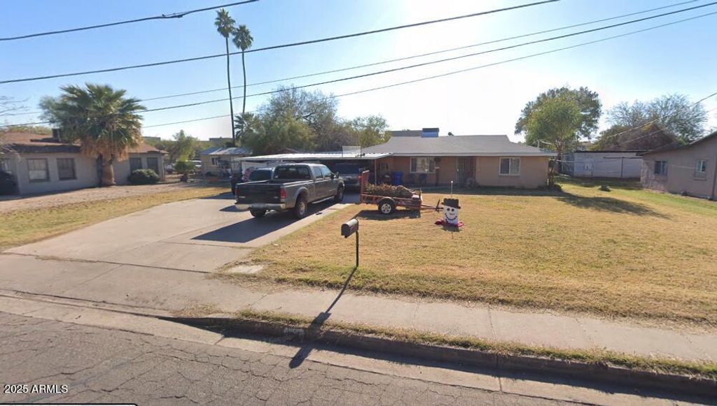 Photo of 1887 E Hayden Lane, Tempe, AZ 85281 (MLS # 6917341)