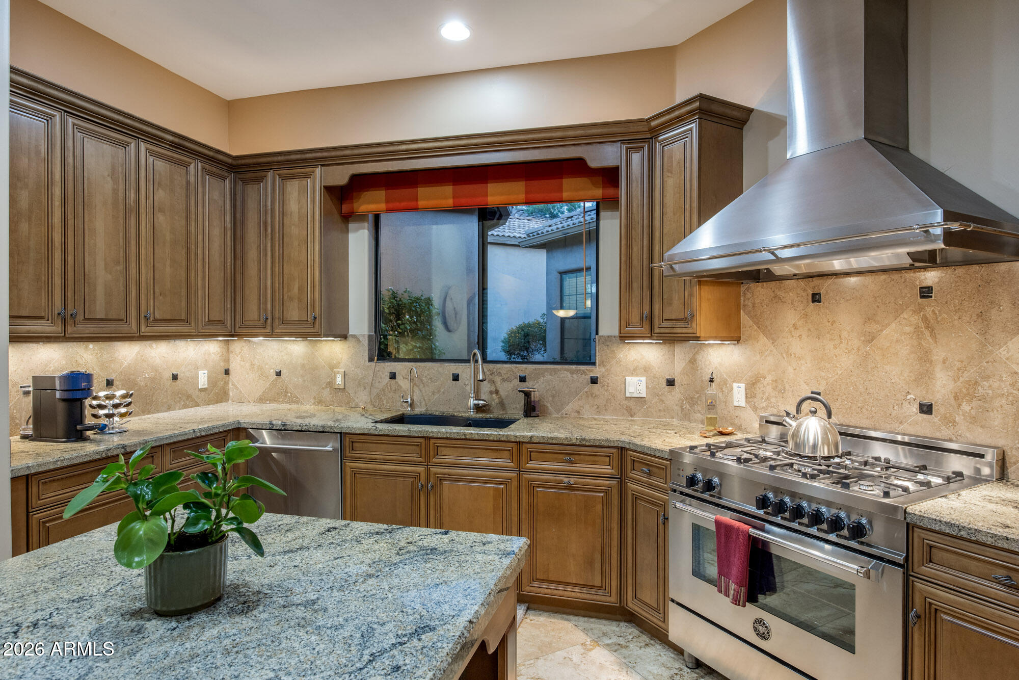 VISTA COLLINA CONDOMINIUM - Residential