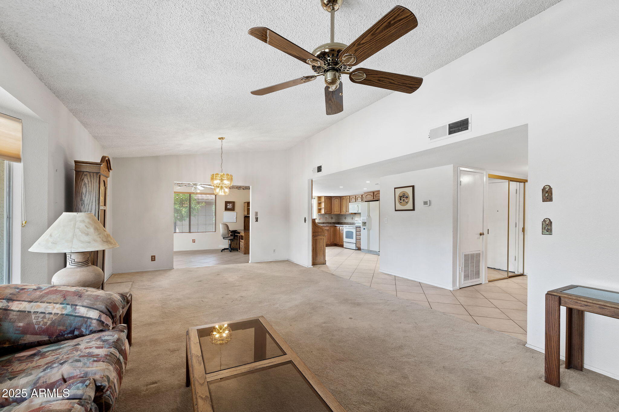 1009 LEISURE WORLD --