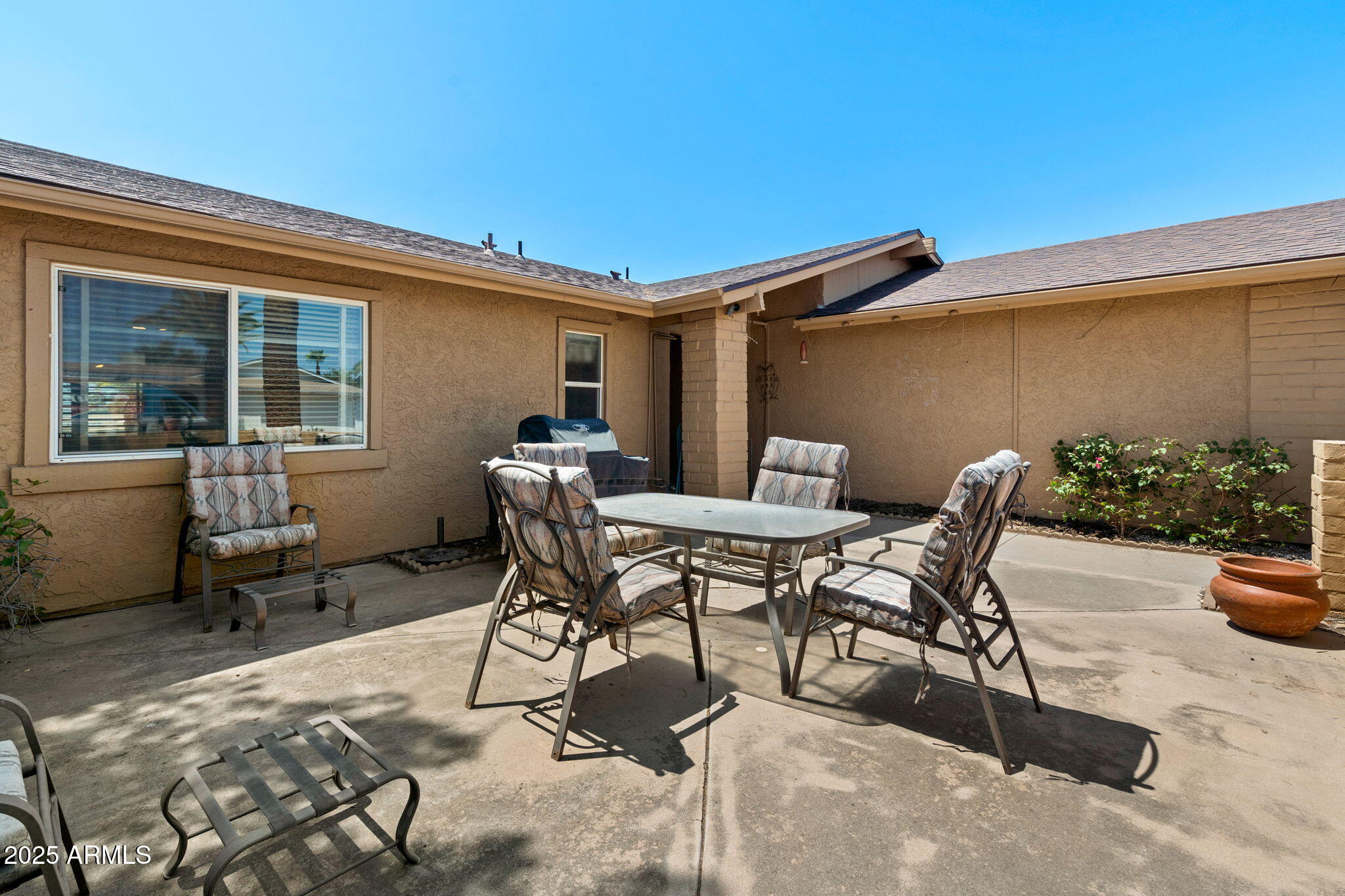 1009 LEISURE WORLD --