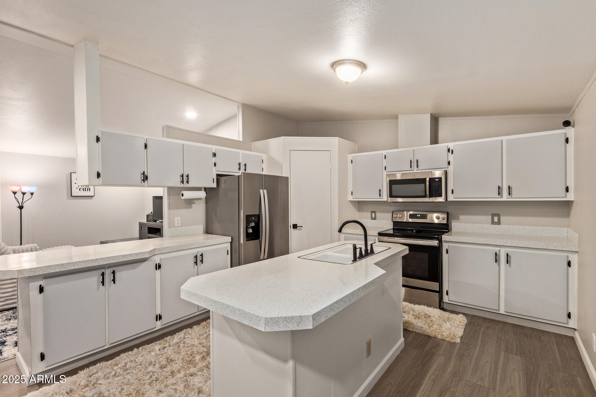 8832 E PUEBLO Avenue 22