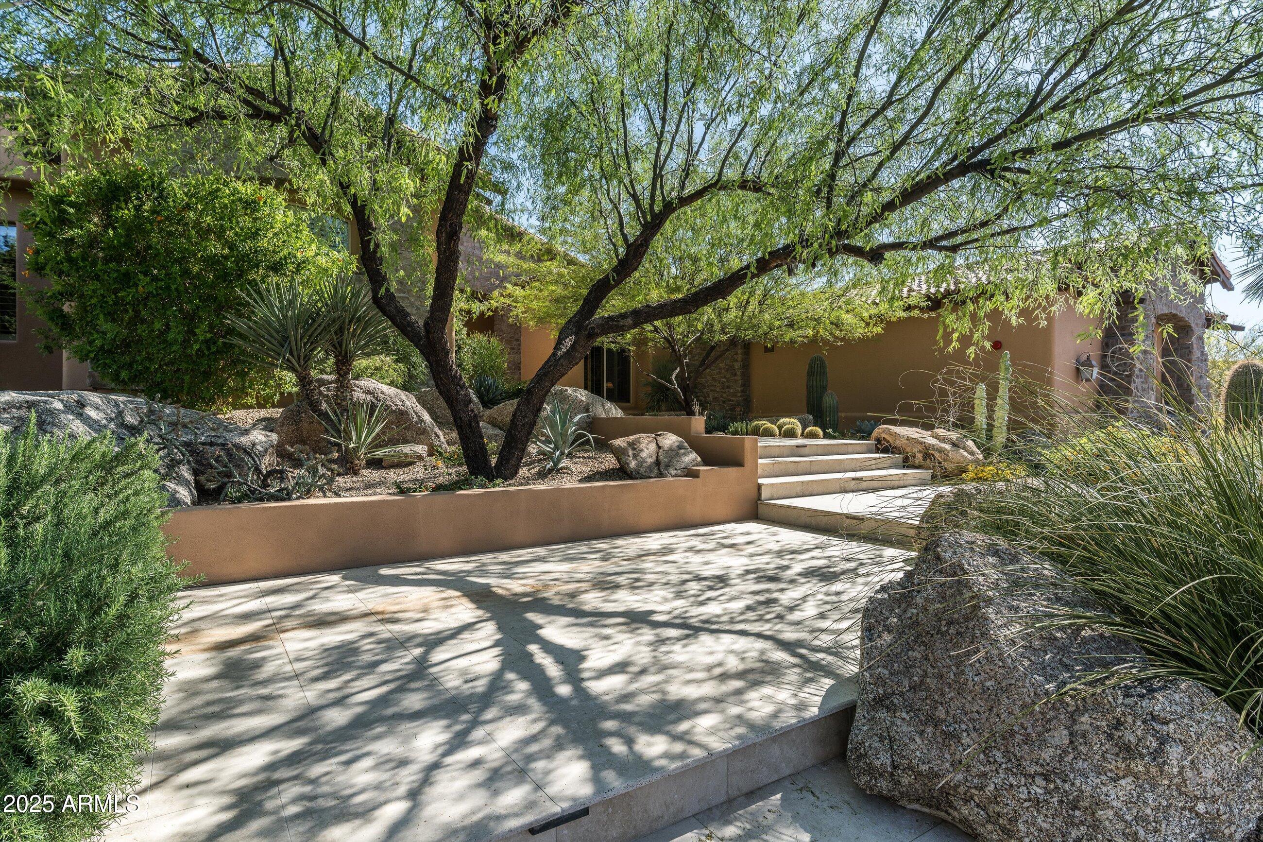 10531 E CINDER CONE Trail