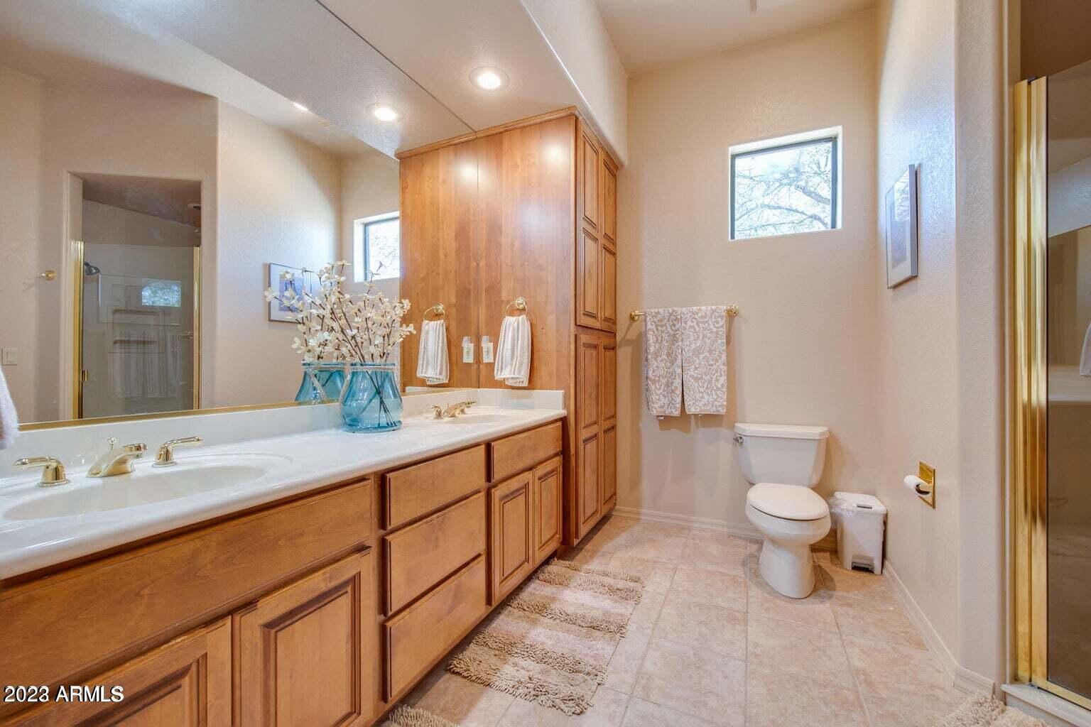 VERDE VILLAGE AMD - Residential