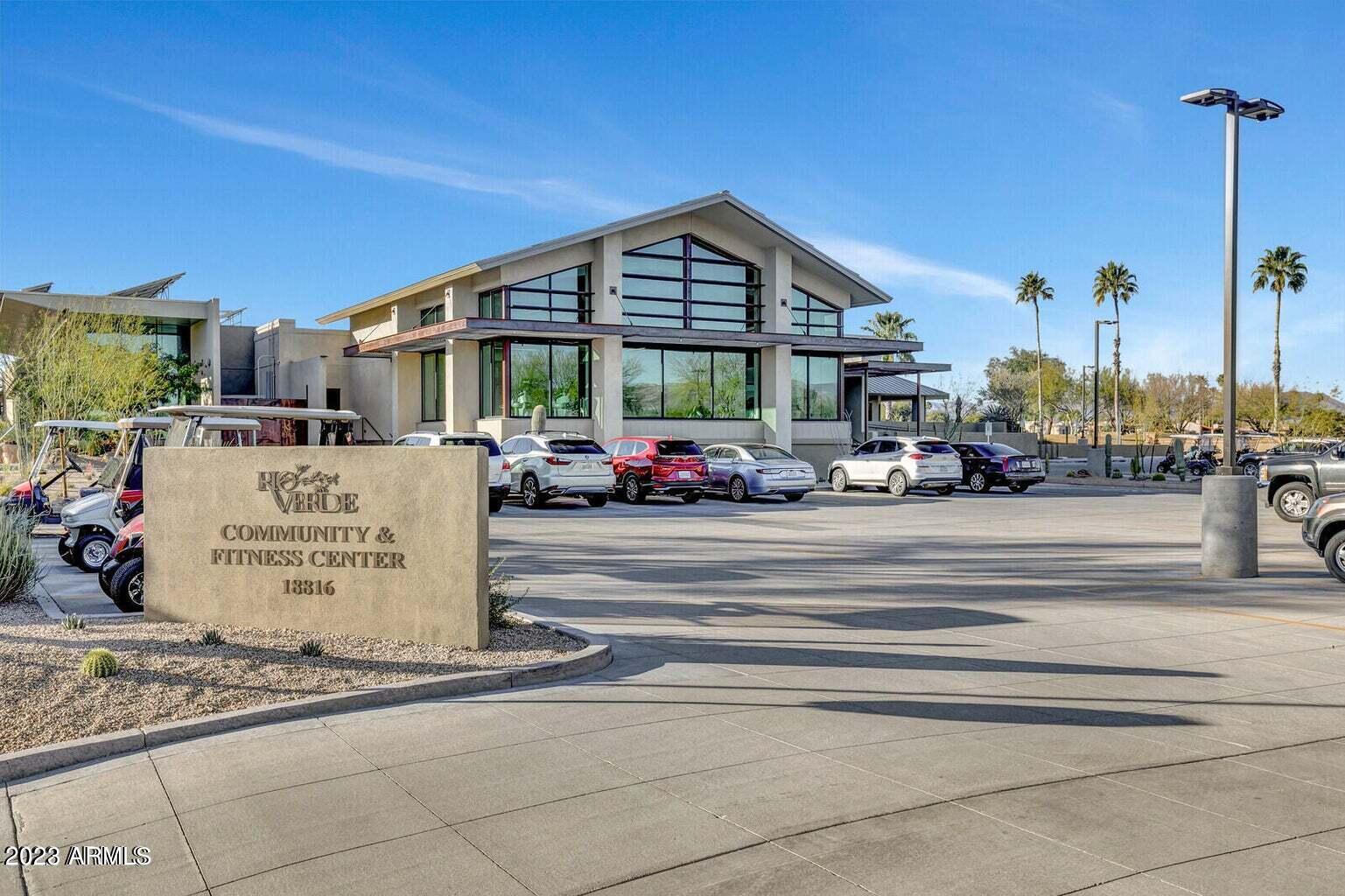 VERDE VILLAGE AMD - Residential