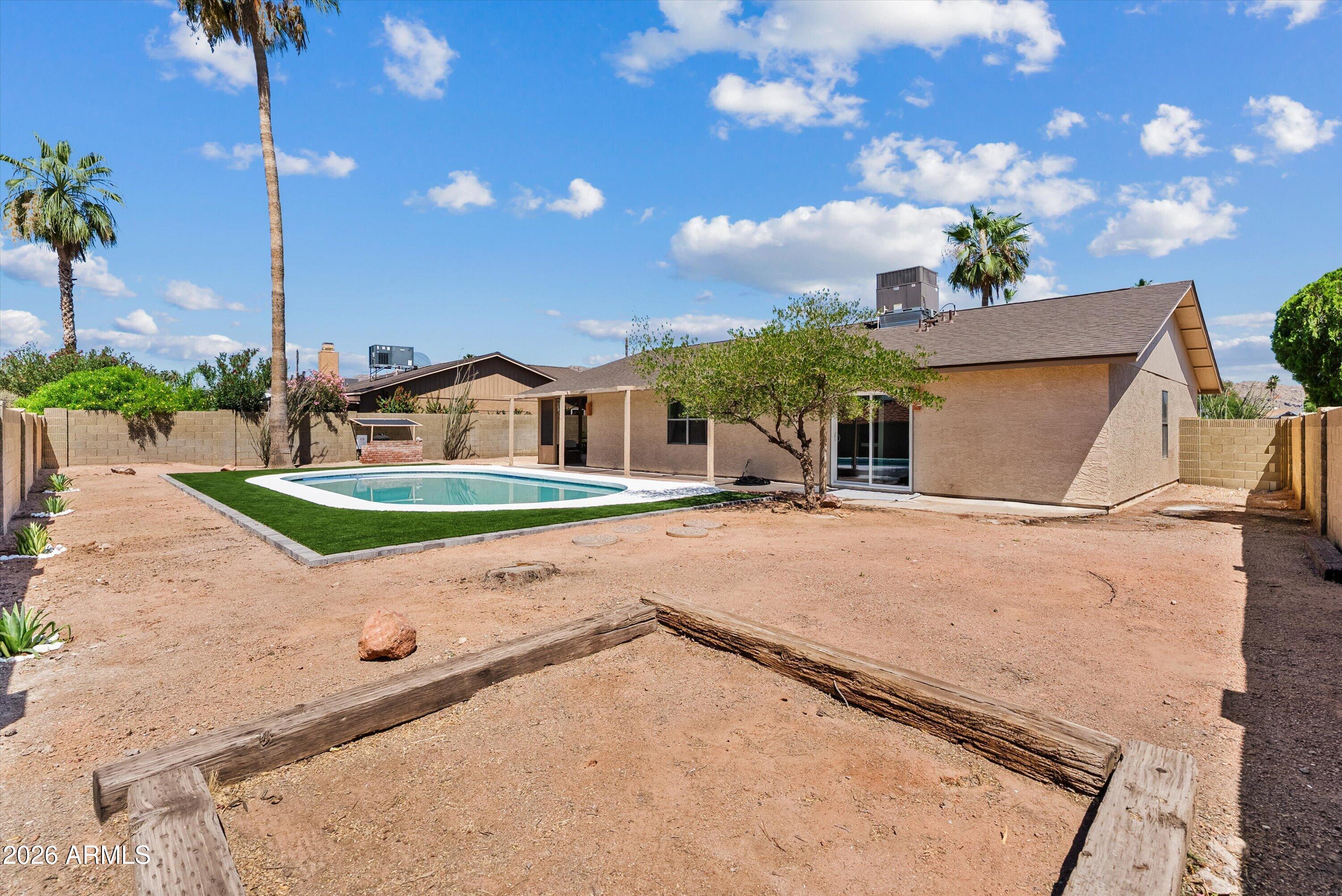 AHWATUKEE FS-17 - Residential