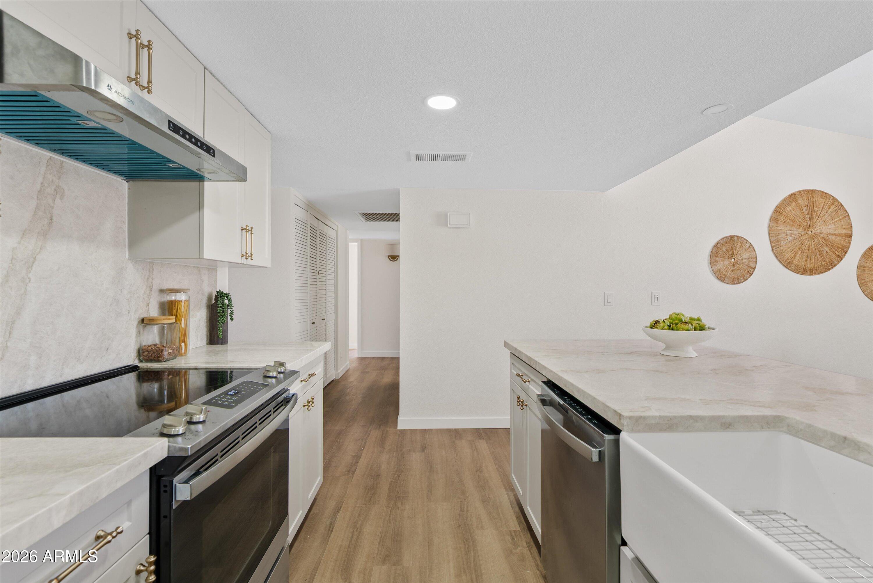 AHWATUKEE FS-17 - Residential