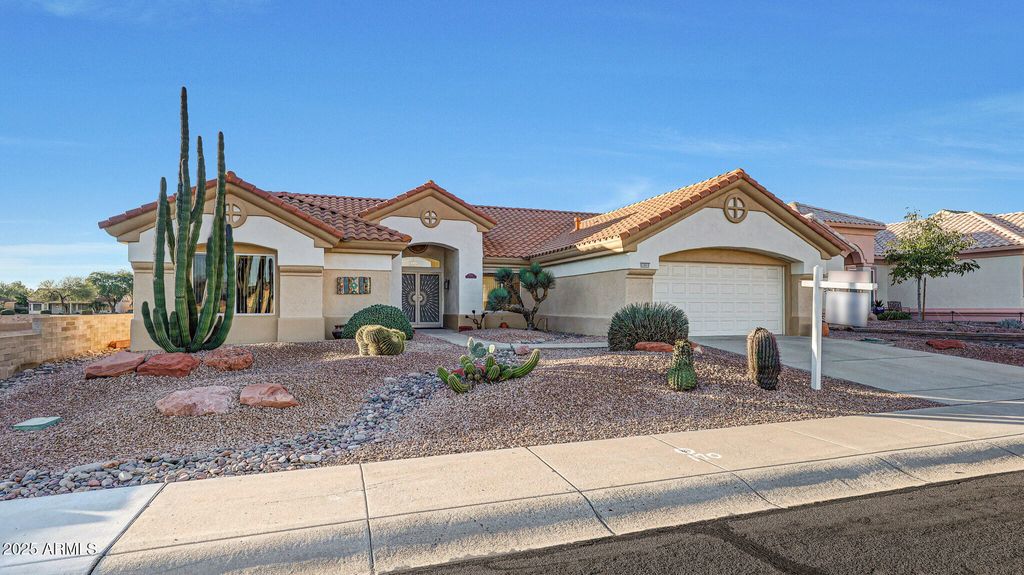 Photo of 13611 W Via Tercero, Sun City West, AZ 85375 (MLS # 6942976)