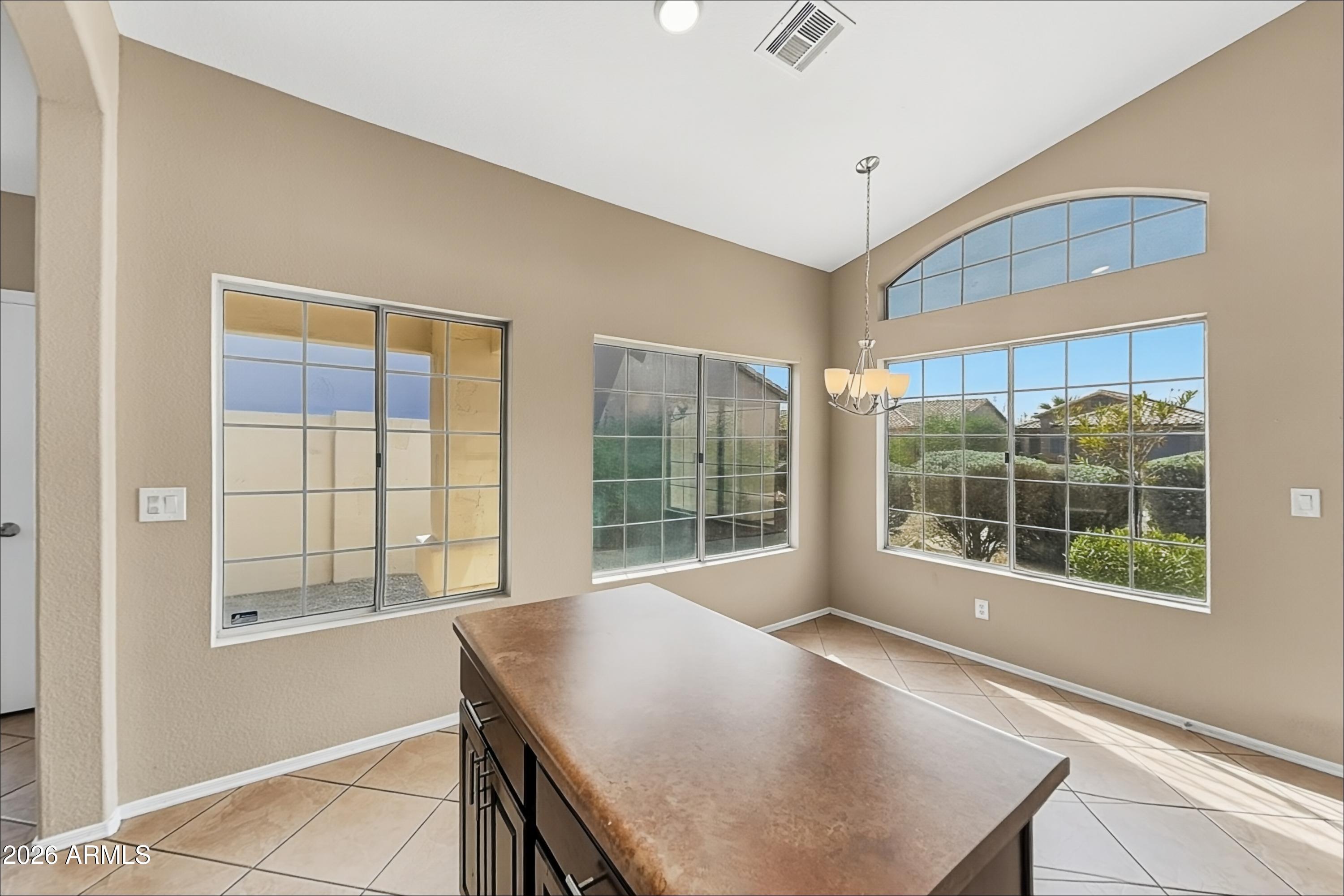 6910 W VIA DEL SOL Drive