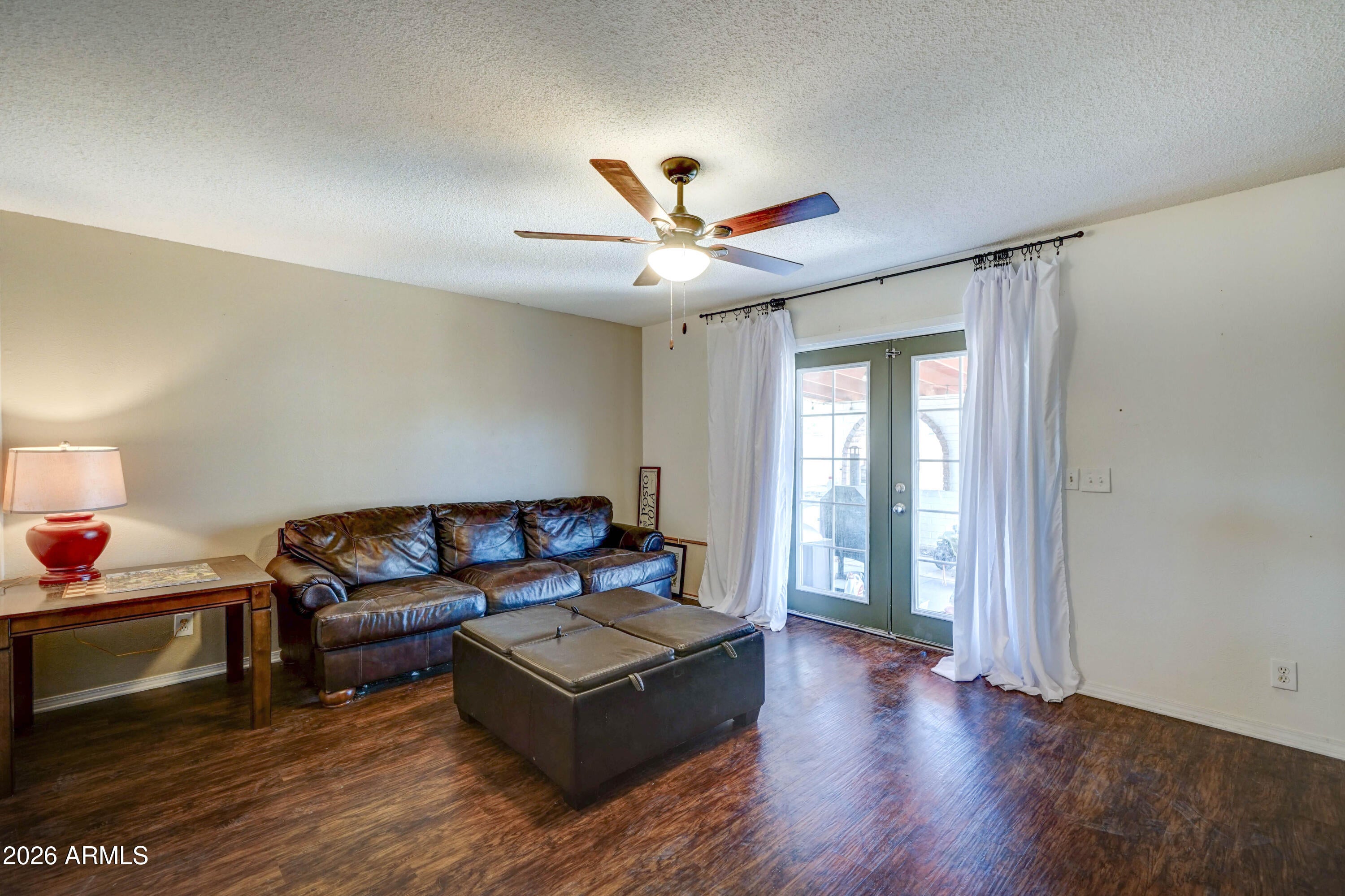 2908 W CORRINE Drive