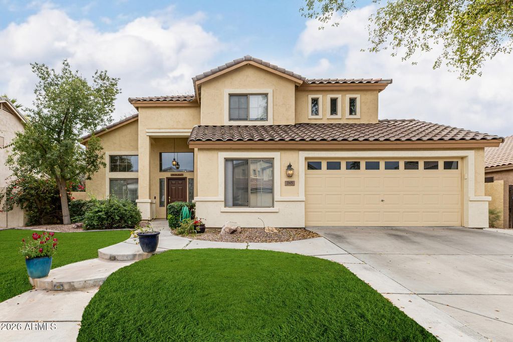 Photo of 285 W Goldfinch Way, Chandler, AZ 85286 (MLS # 6987778)