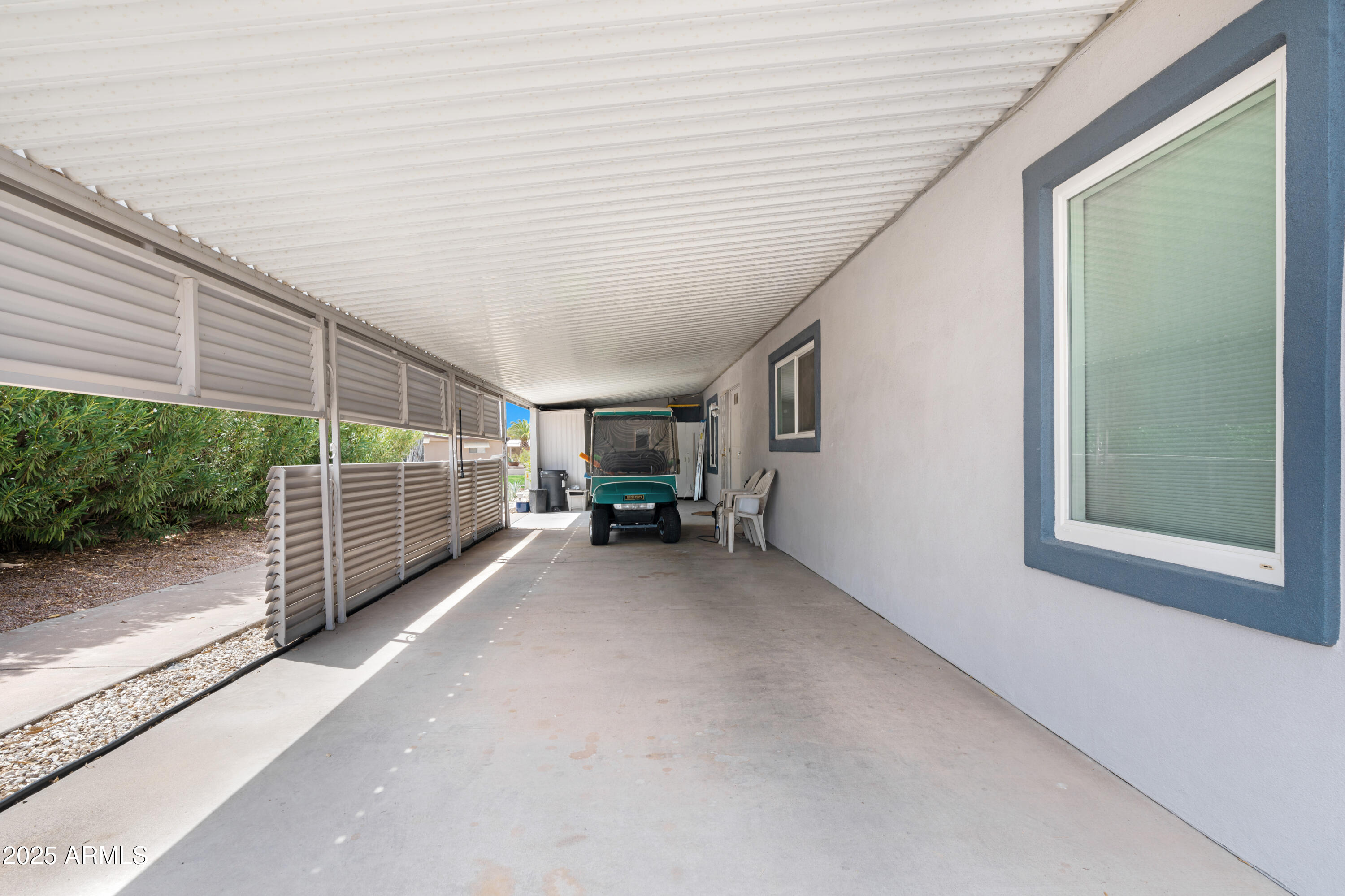 8938 E COUNTRY CLUB Drive