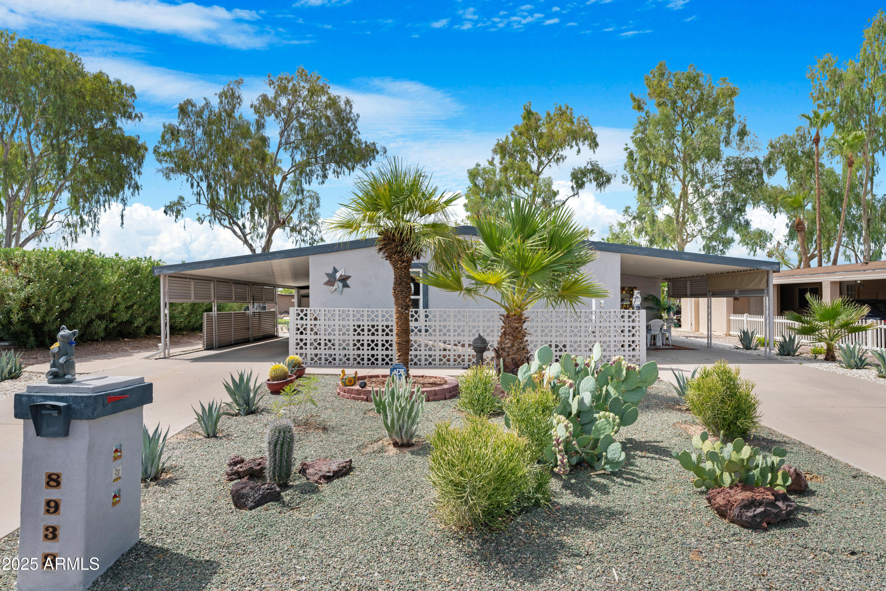 8938 E COUNTRY CLUB Drive