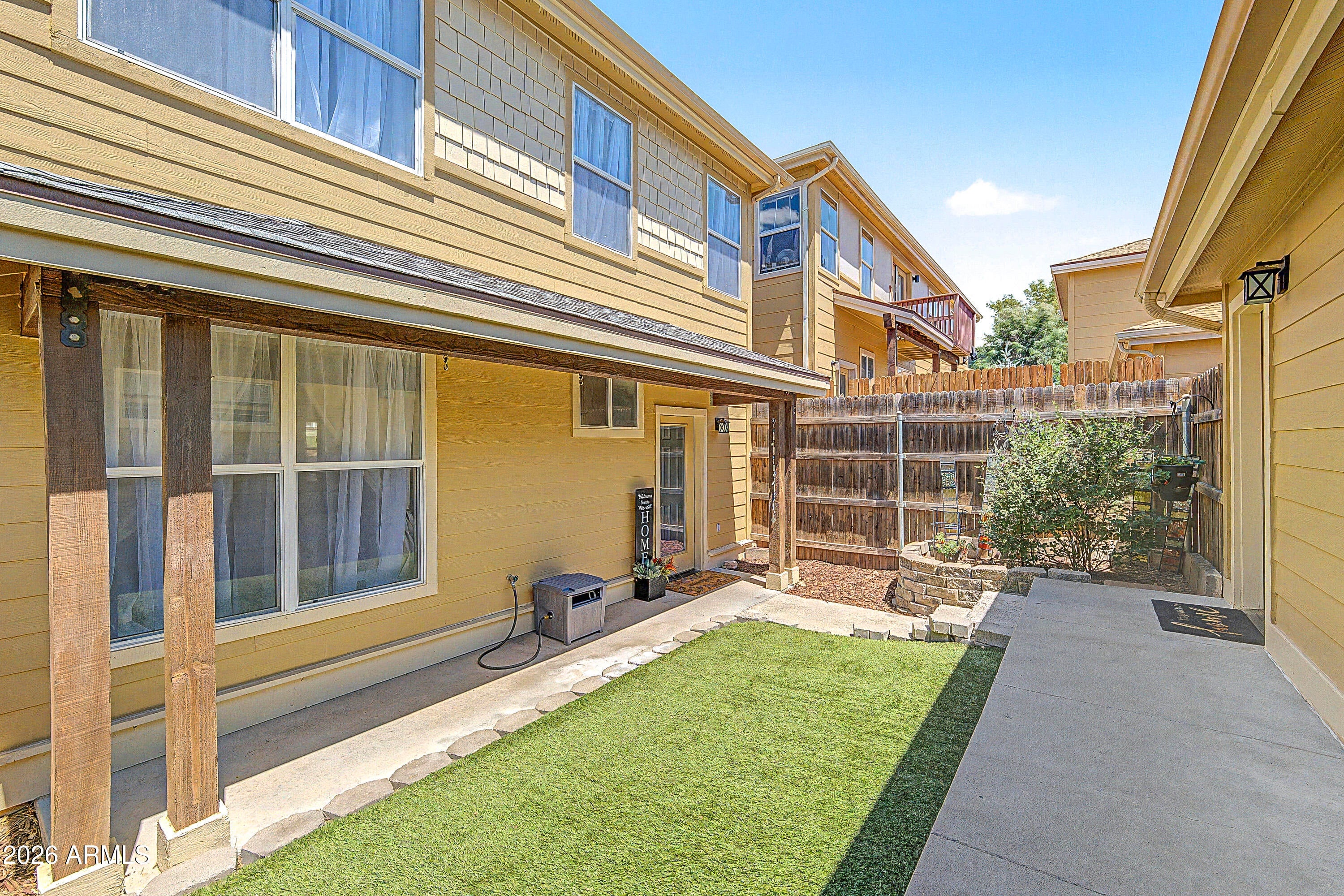 1322 E Hatcher Drive