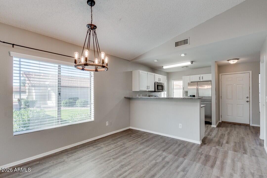 1120 N VAL VISTA Drive 103