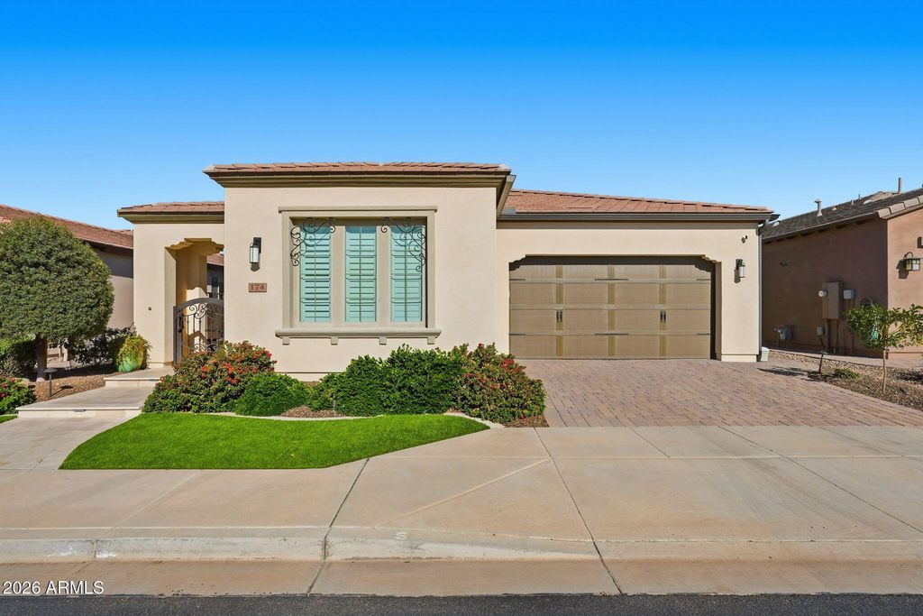 Photo of 174 E Leverenz Avenue, Queen Creek, AZ 85140 (MLS # 6975216)