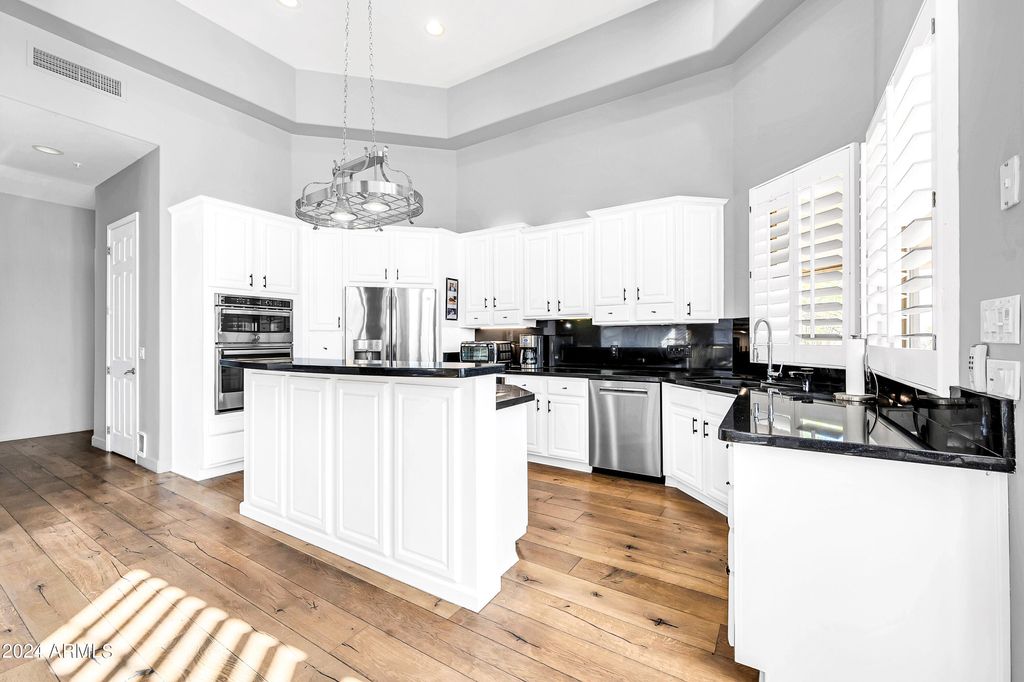 Photo of 8400 E Dixileta Drive #120, Scottsdale, AZ 85266 (MLS # 6953301)