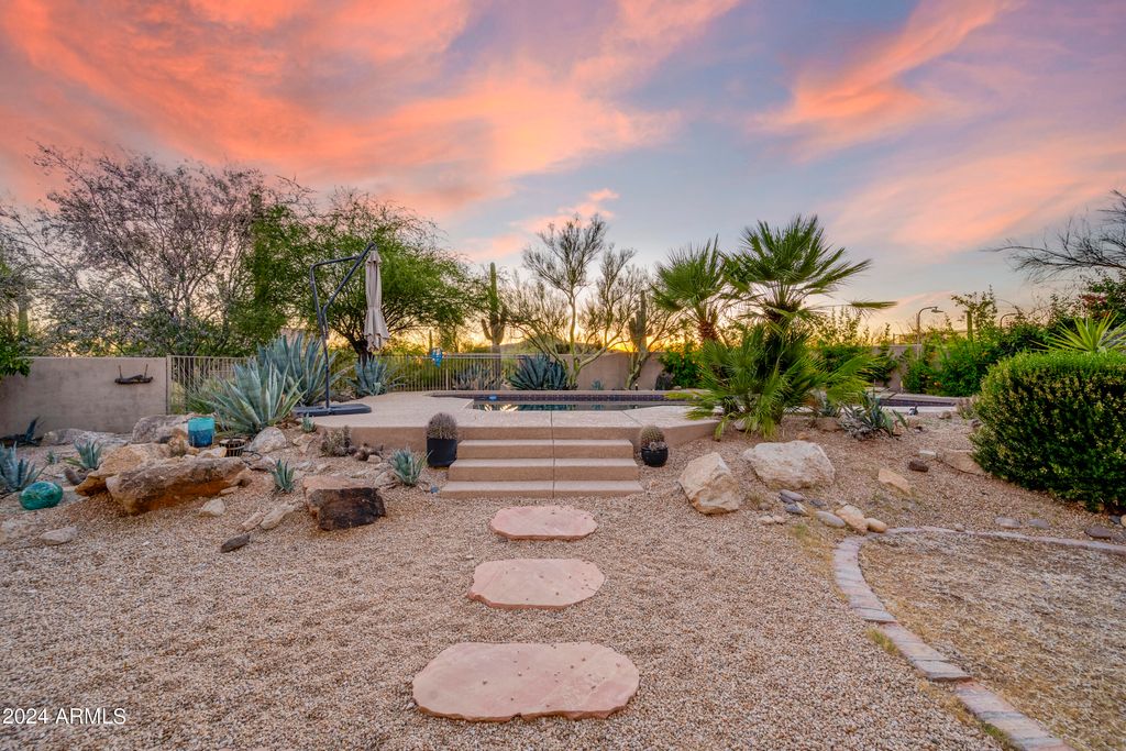 Photo of 8400 E Dixileta Drive #120, Scottsdale, AZ 85266 (MLS # 6953301)