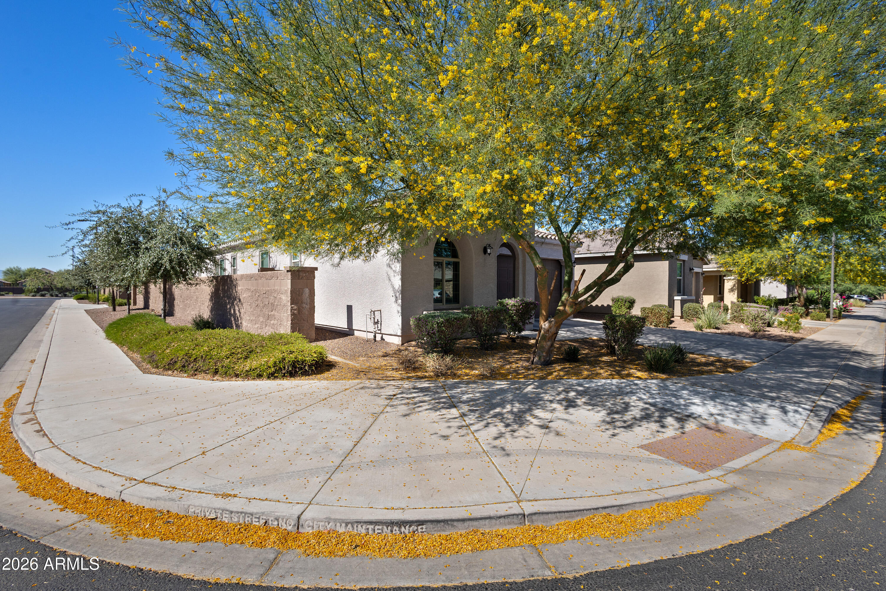 9209 W Wilow Bend Lane