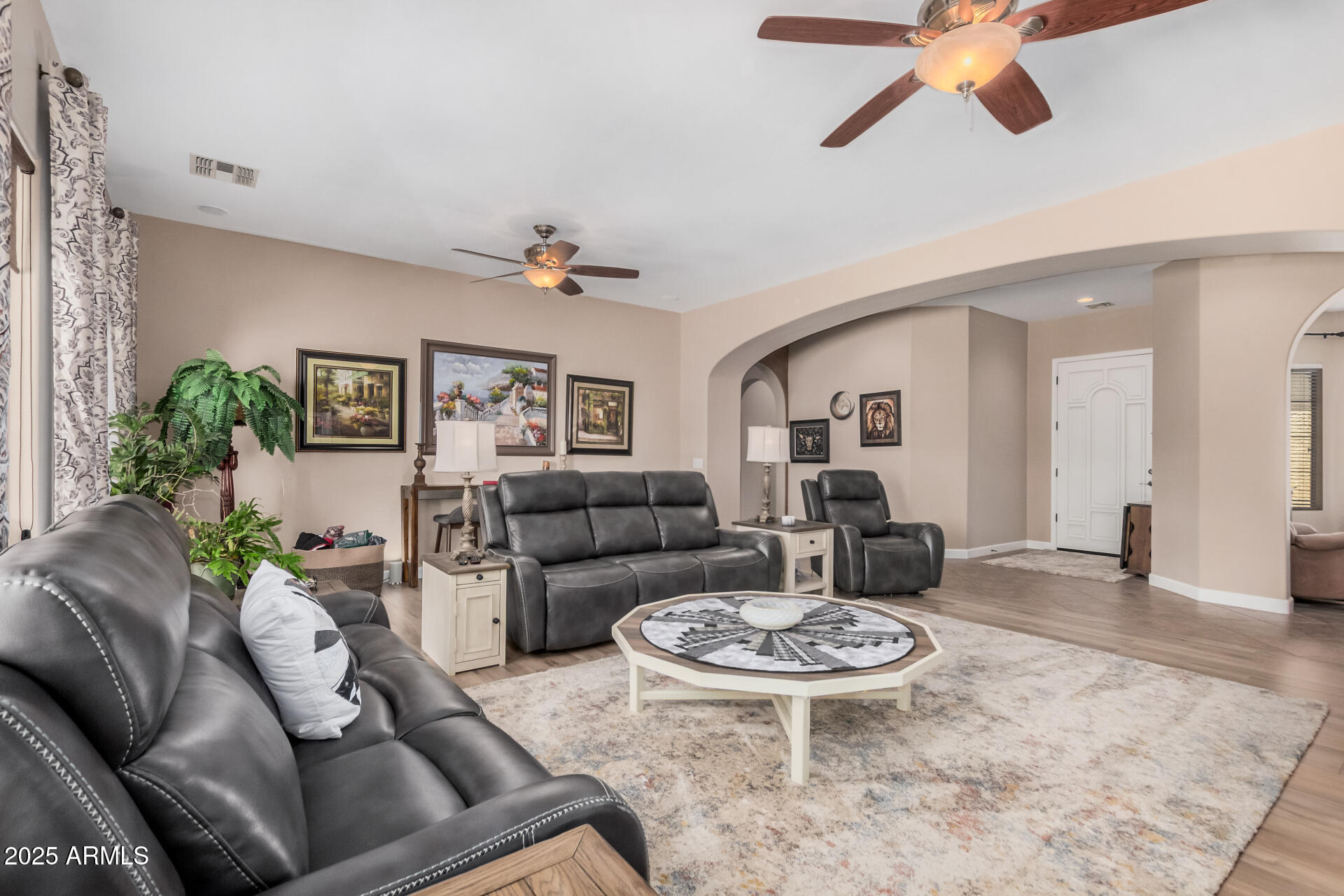 2313 W MINERAL Road