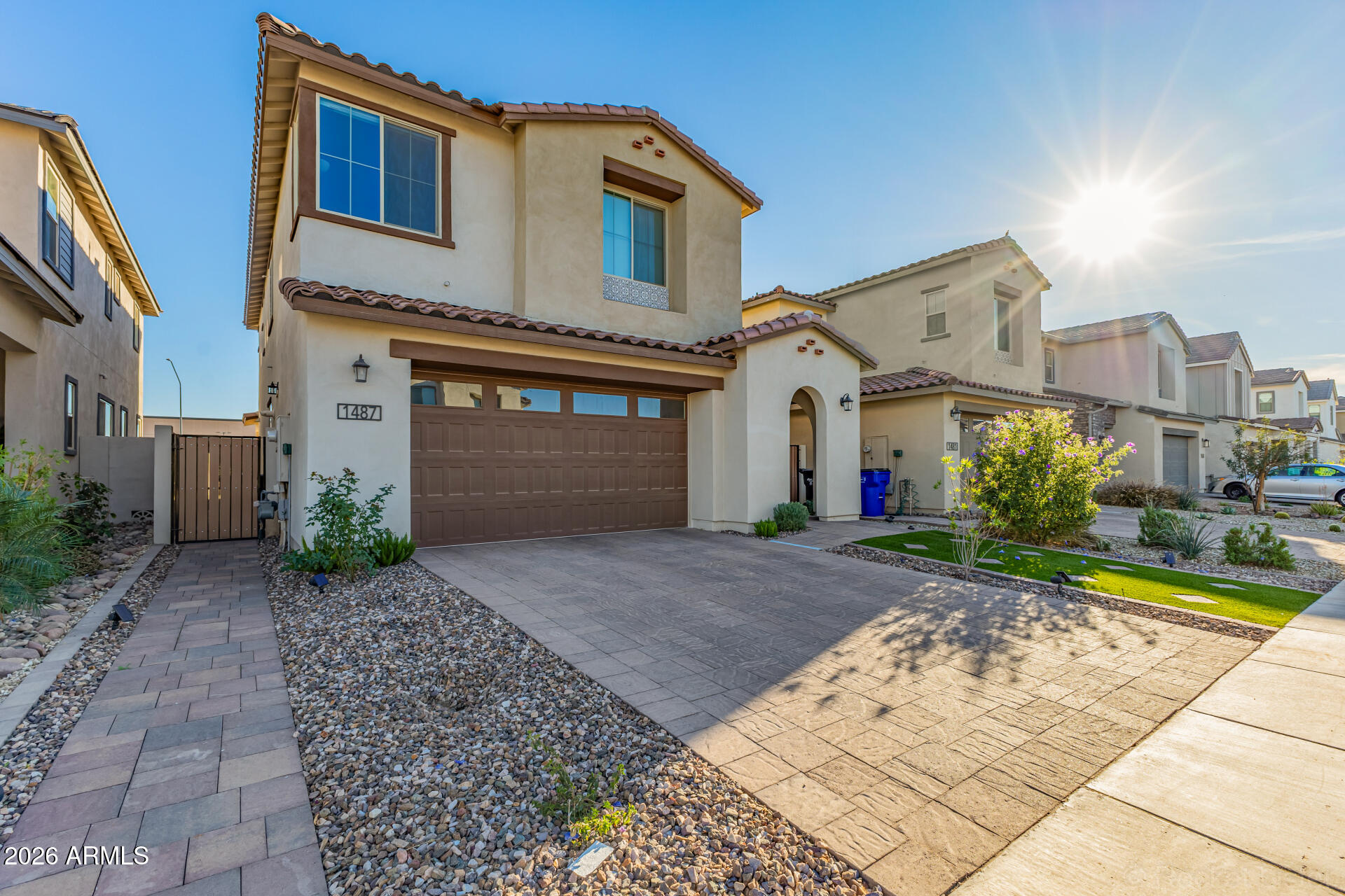 1487 E BLUE SPRUCE Lane