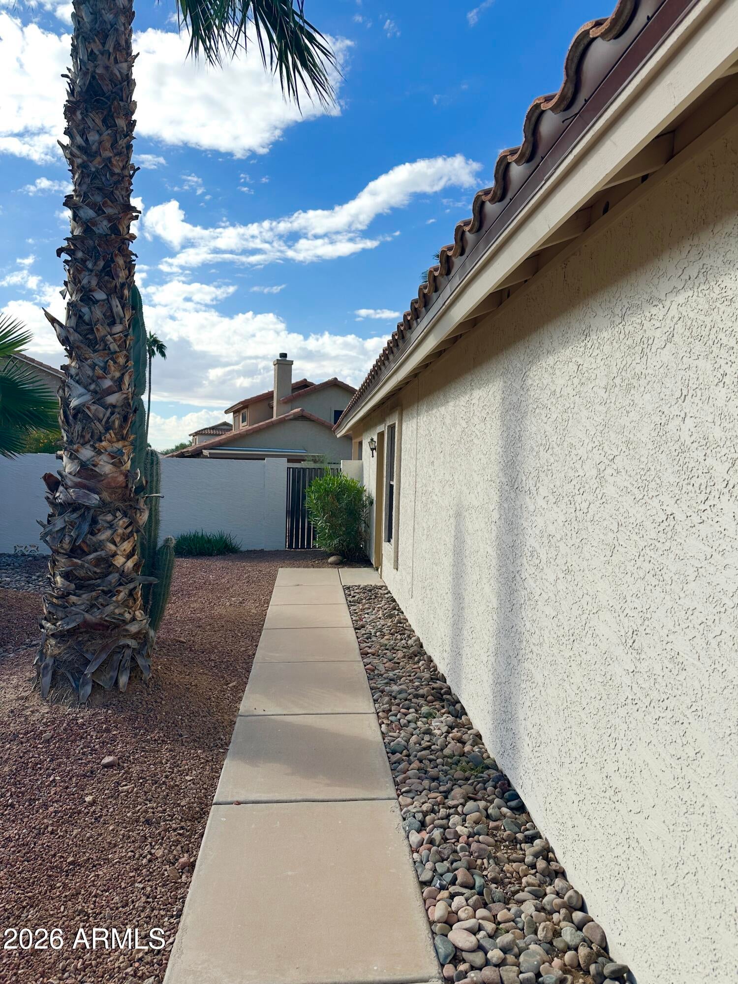 3837 E BIGHORN Avenue