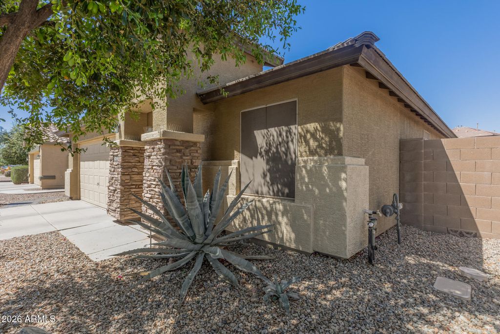 Photo of 42038 W Cheyenne Drive, Maricopa, AZ 85138 (MLS # 7002960)