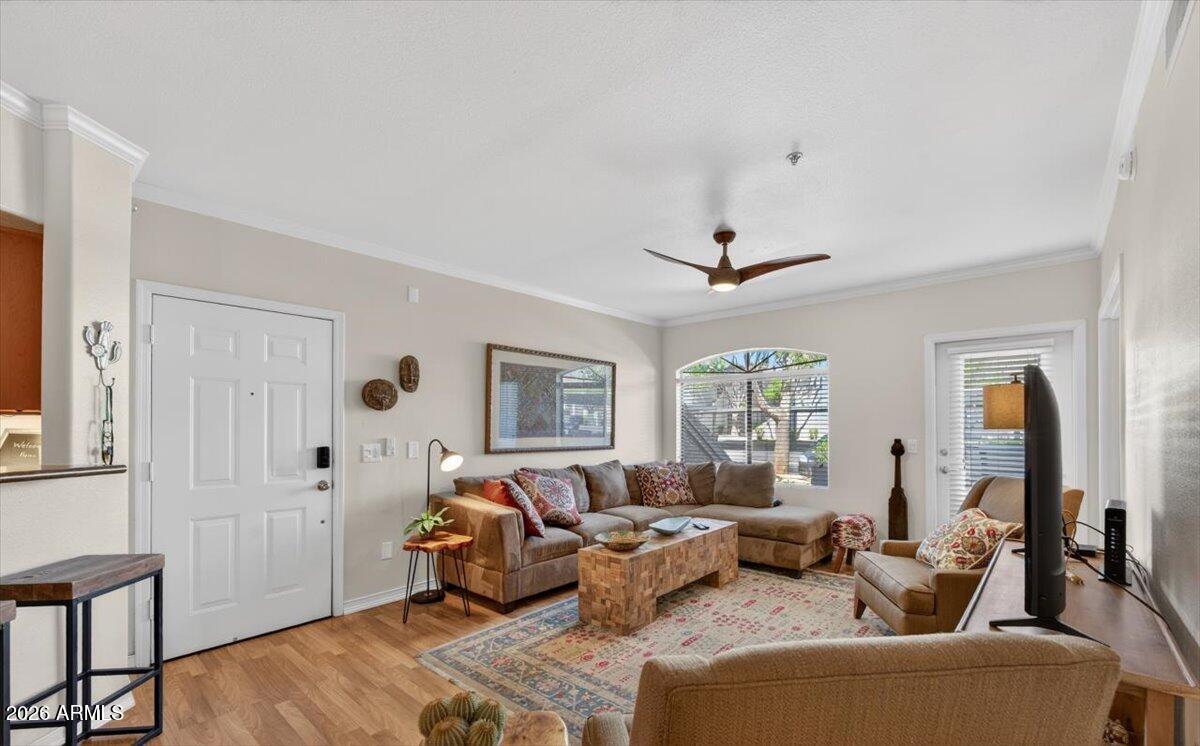 15095 N THOMPSON PEAK Parkway 1084