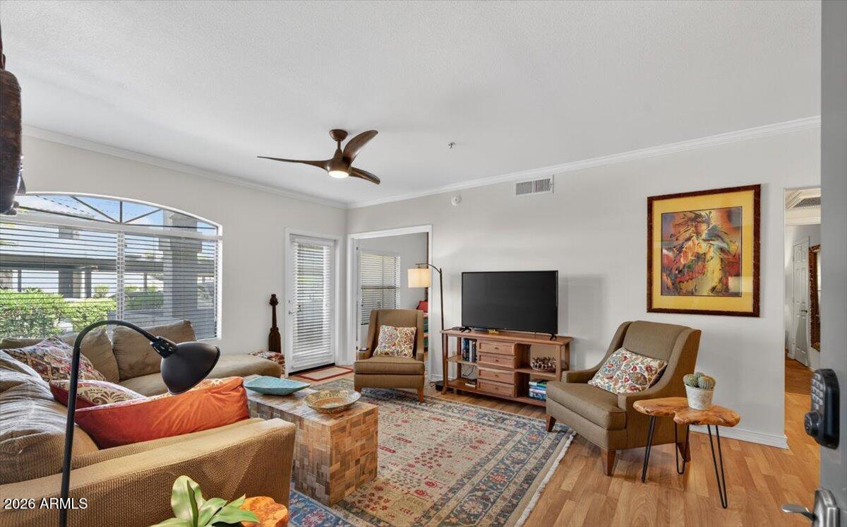 15095 N THOMPSON PEAK Parkway 1084