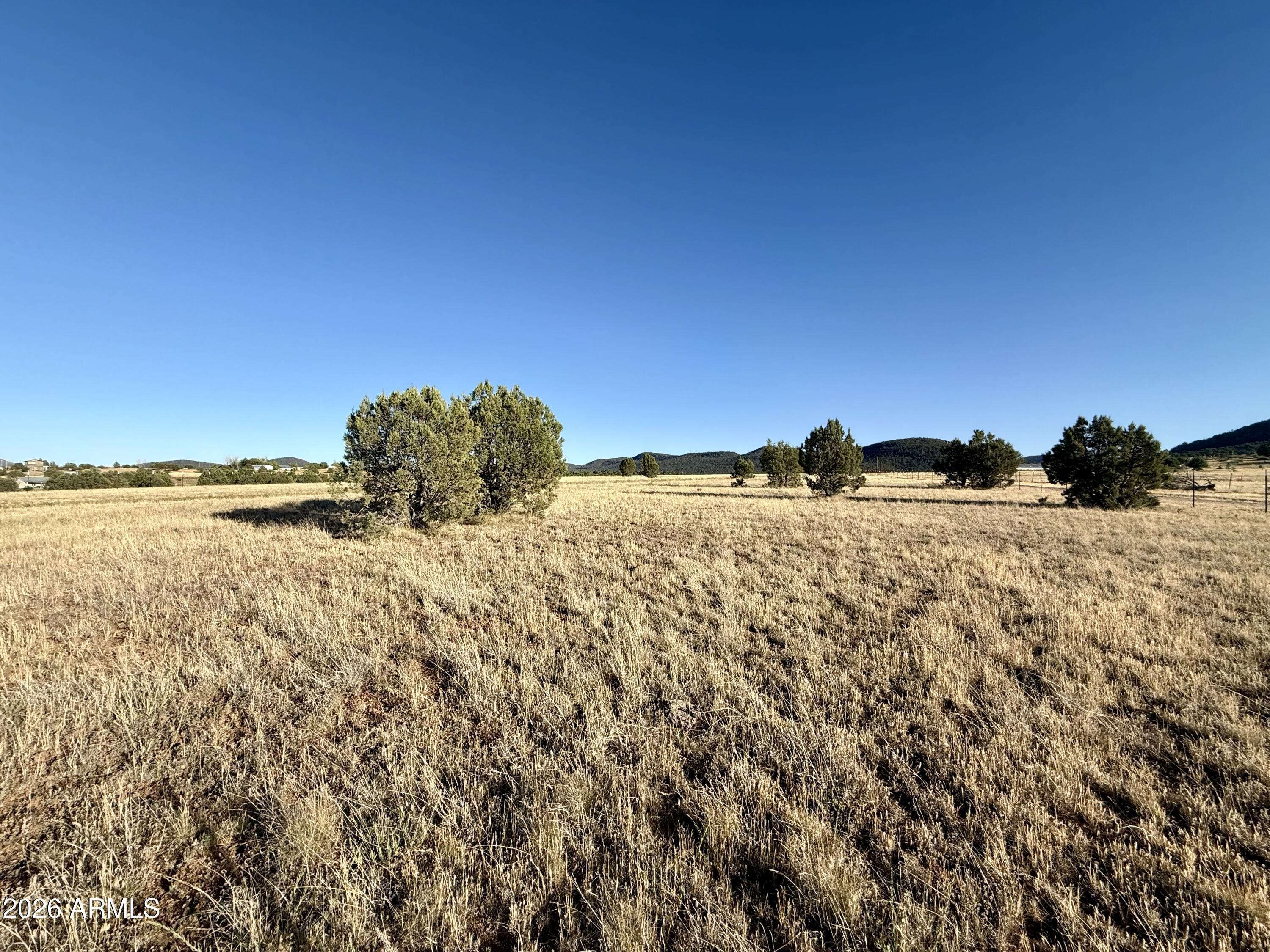 228B S Dutchmans Trail -