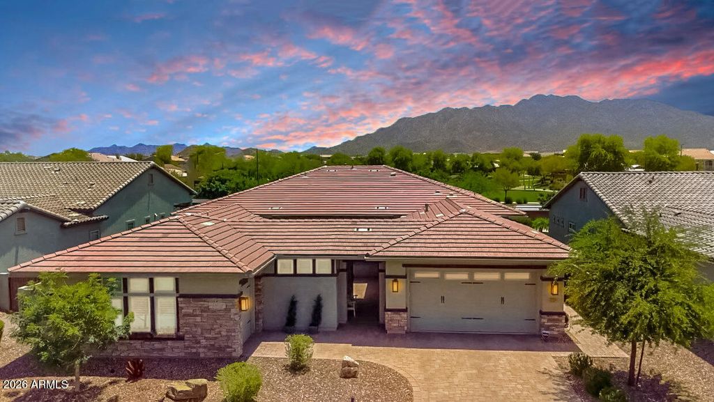 Photo of 7701 S Barlow Drive, Gilbert, AZ 85298 (MLS # 7031034)