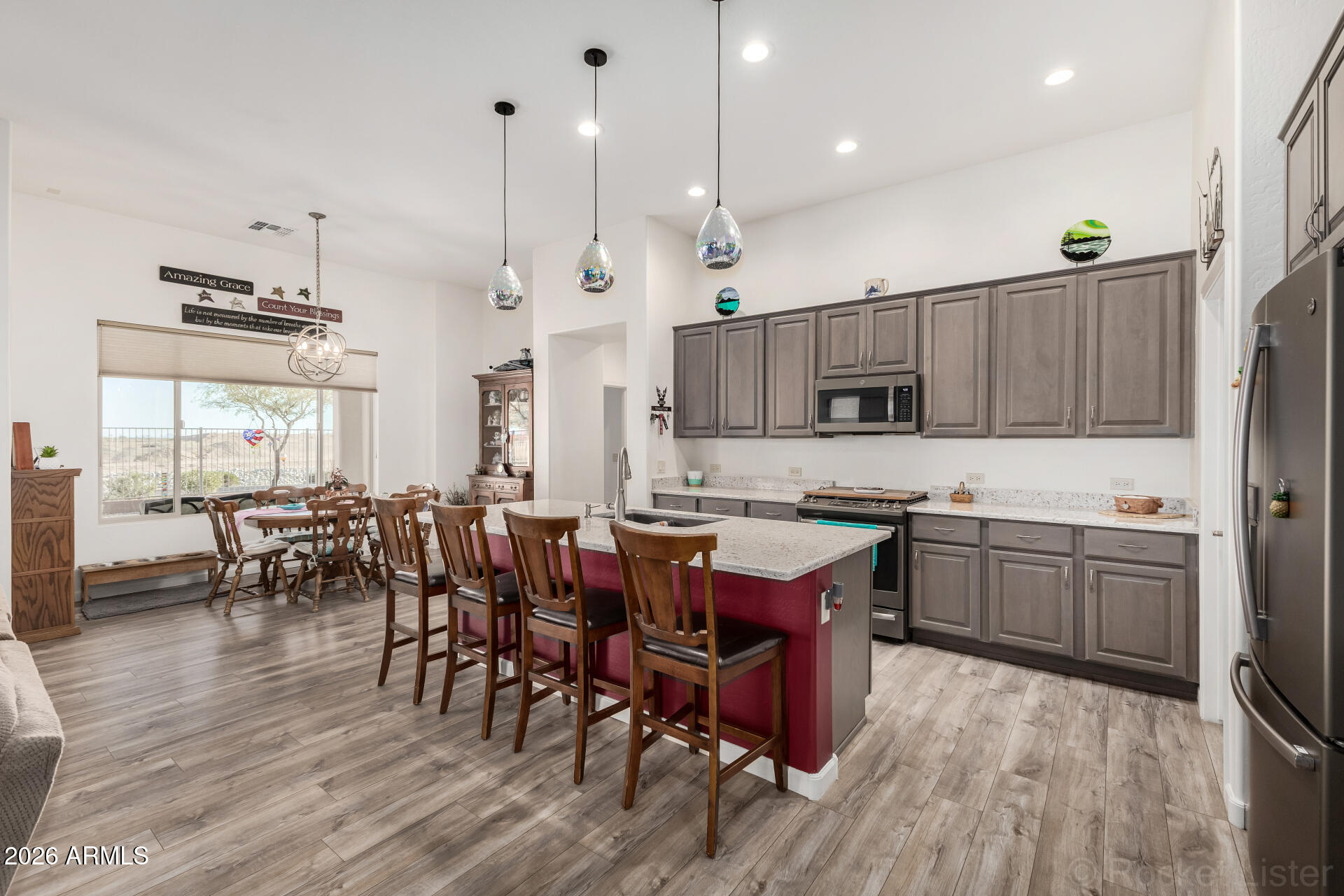 4529 W LOMA VERDE Avenue