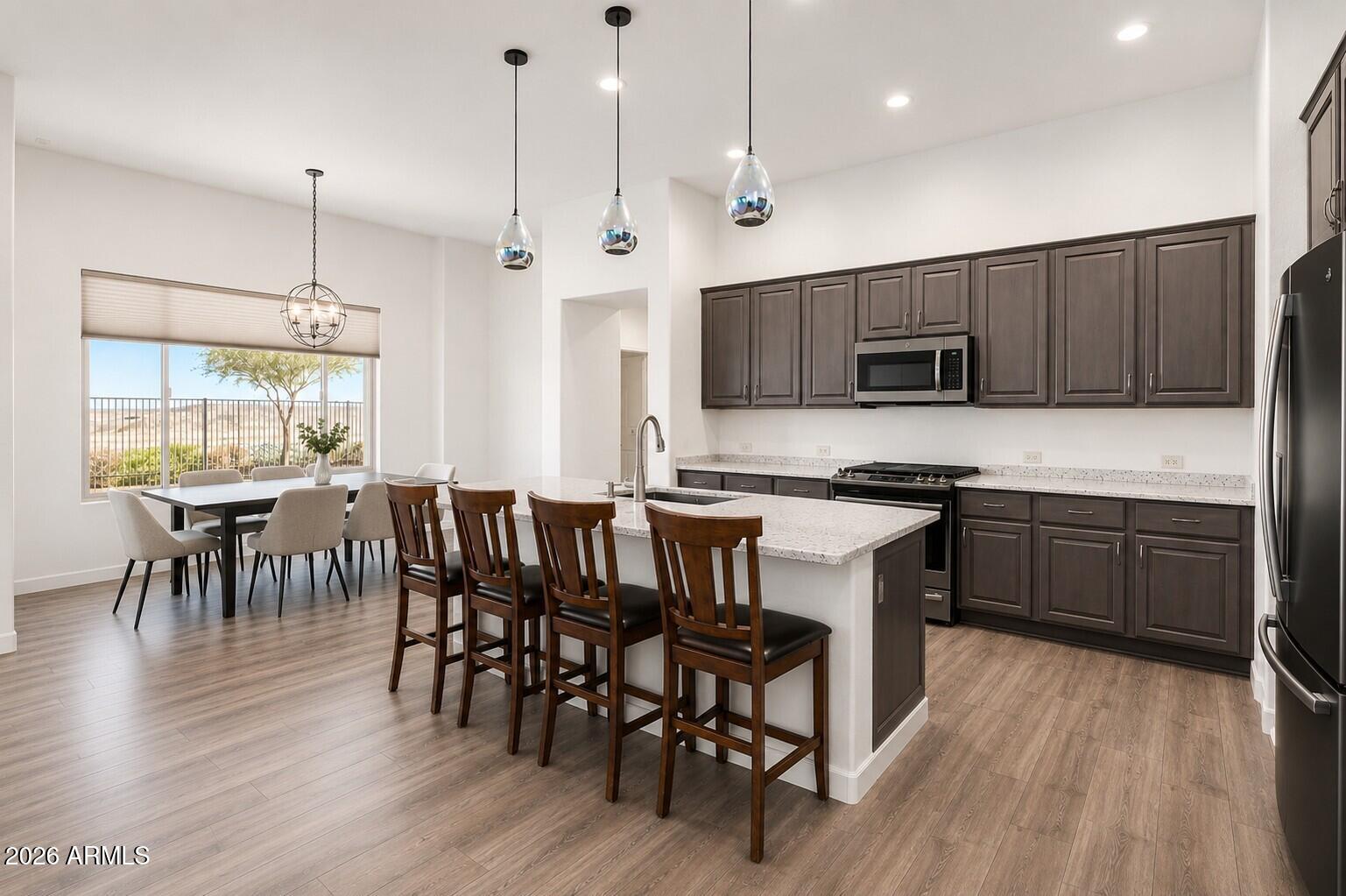 4529 W LOMA VERDE Avenue