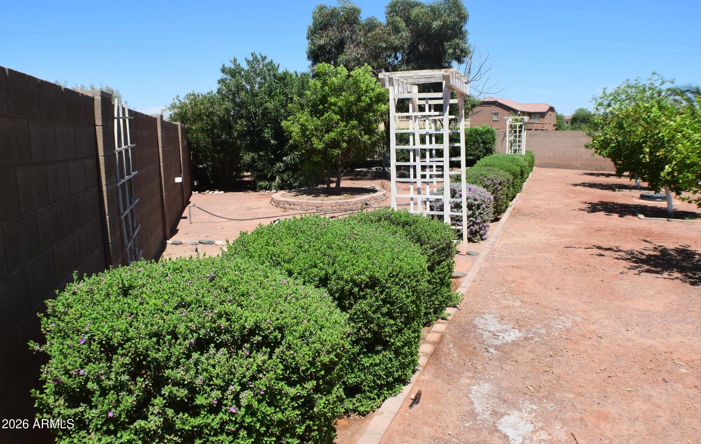 41306 W HOPPER Drive
