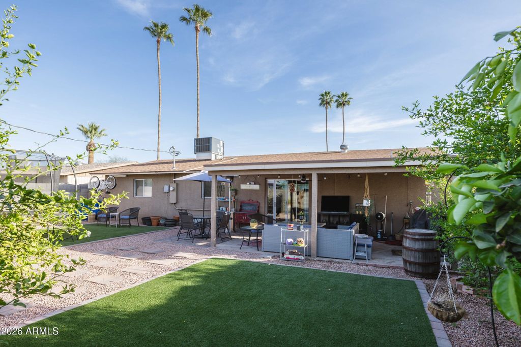 Photo of 4118 W Orangewood Avenue, Phoenix, AZ 85051 (MLS # 7000084)