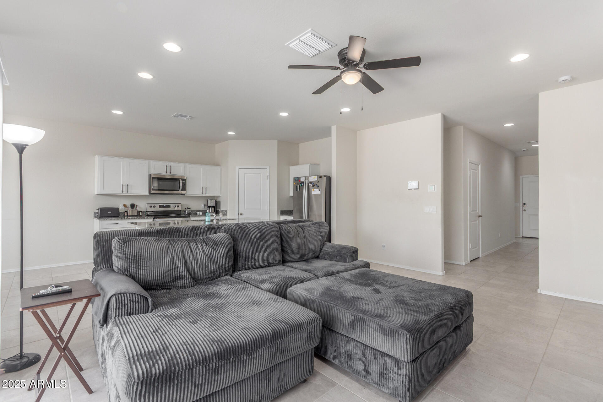 1160 W AVALON CANYON Drive