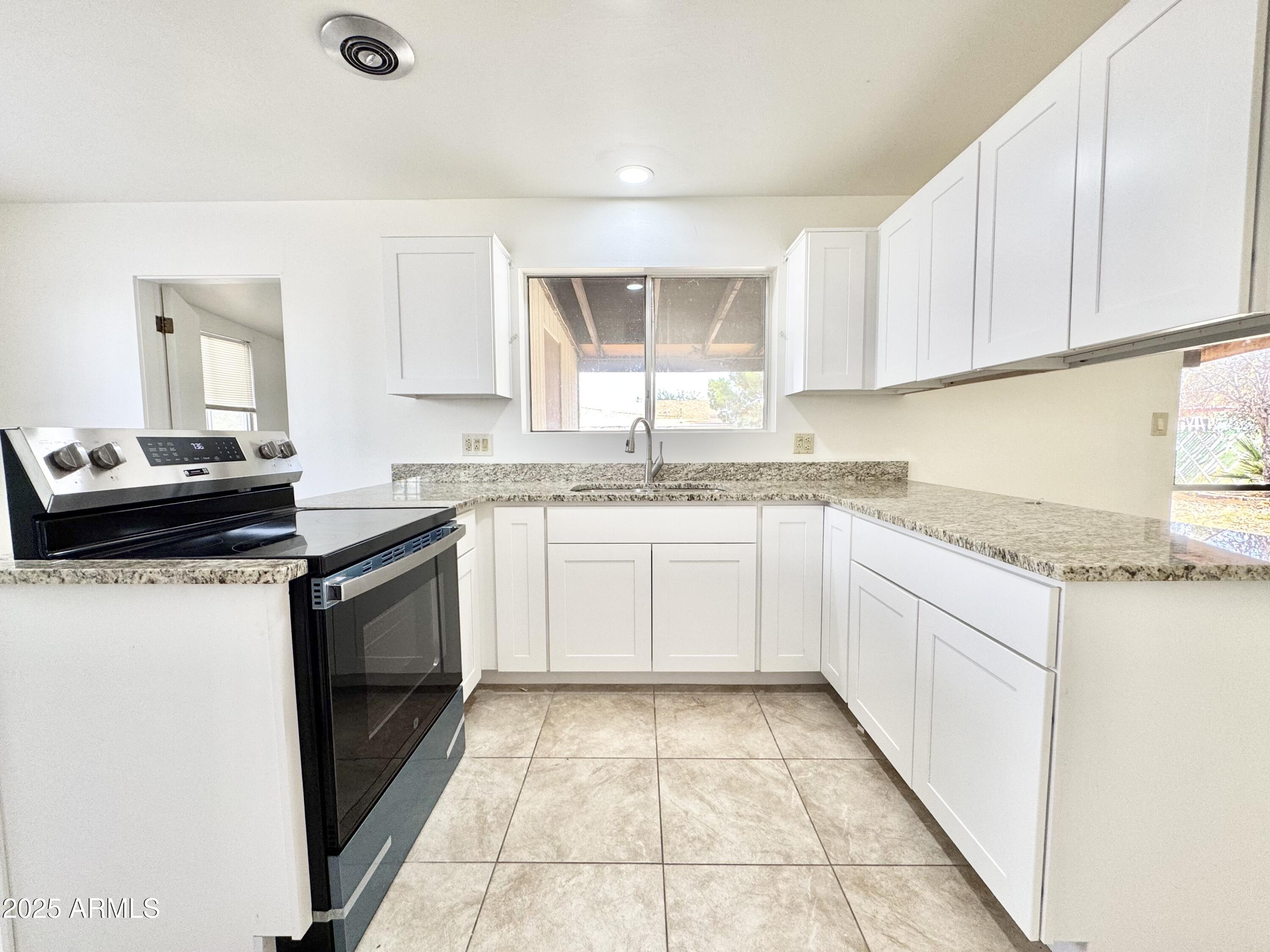 GARDEN CANYON HEIGHTS - Residential