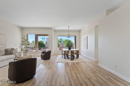 5241 E WOODRIDGE Drive