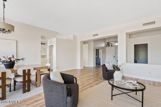 5241 E WOODRIDGE Drive
