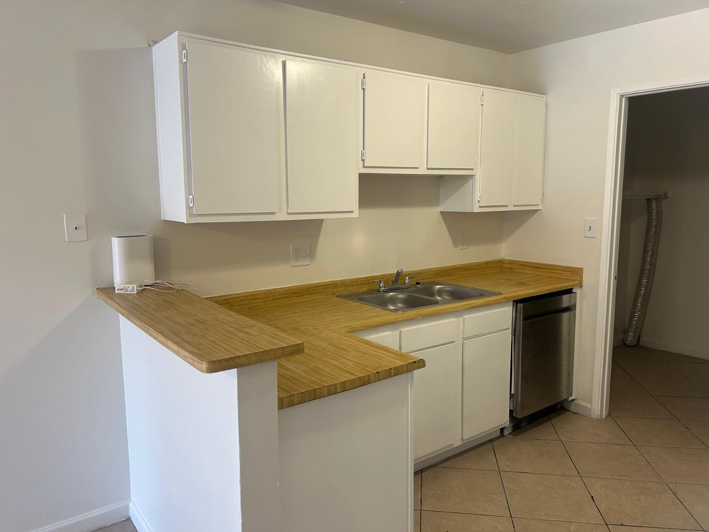 435 E 9th Avenue Apt 1