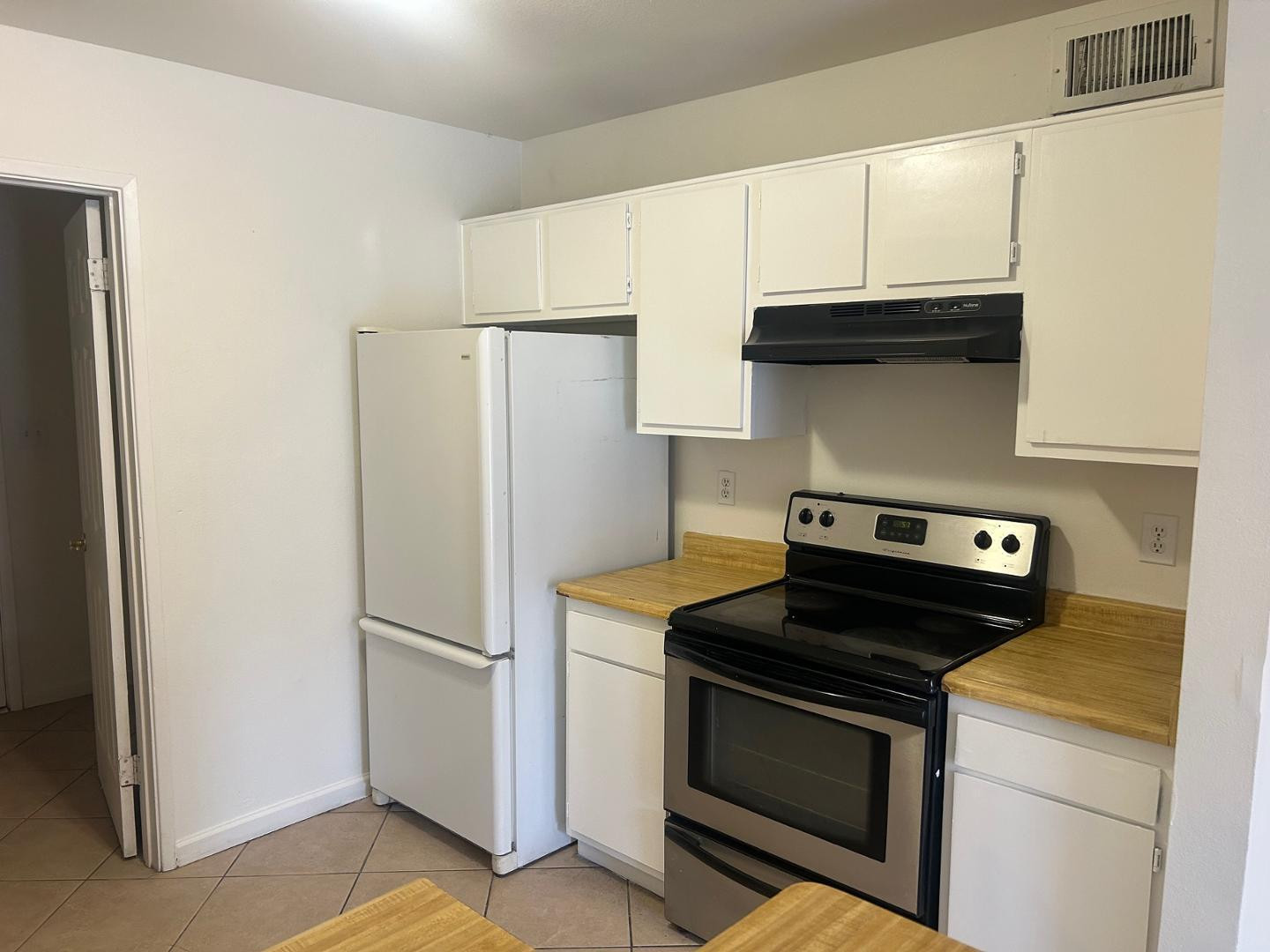 435 E 9th Avenue Apt 1