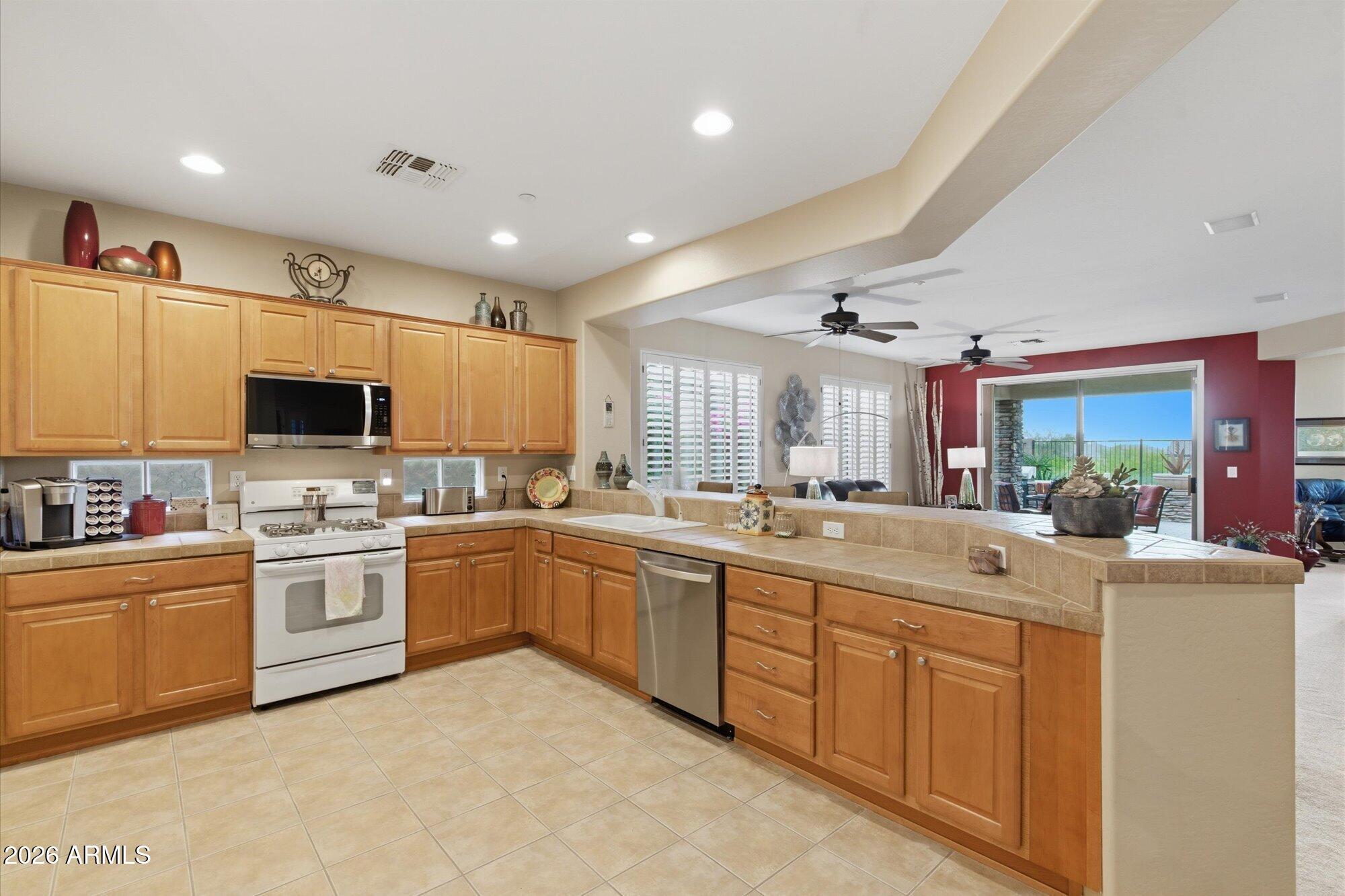 40810 N NOBLE HAWK Way