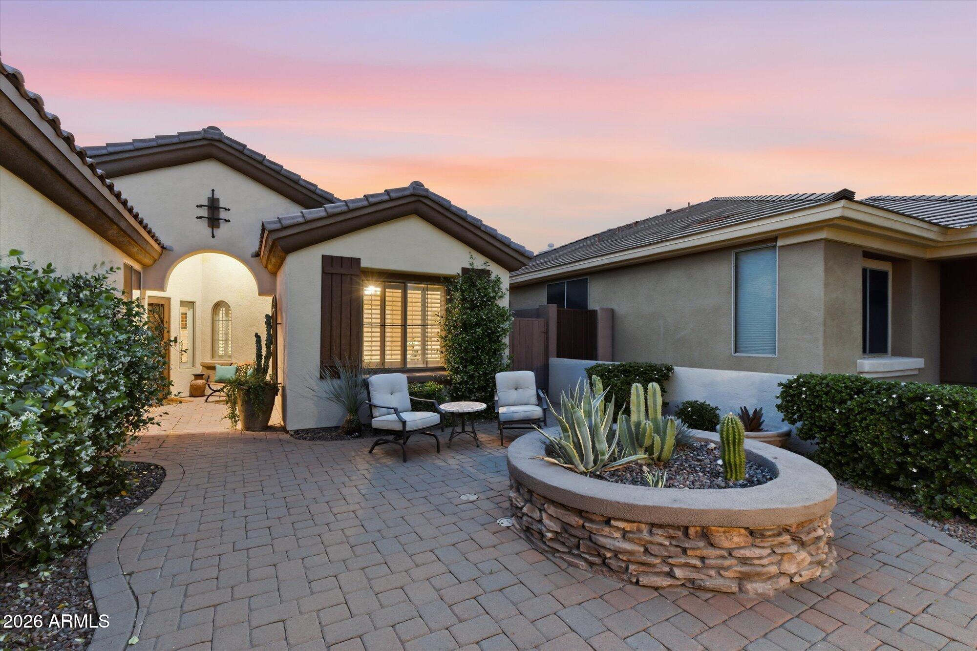 40810 N NOBLE HAWK Way