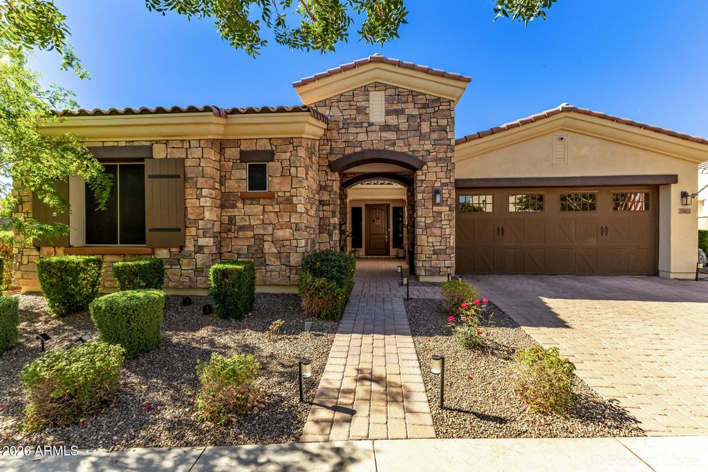 Photo of 25822 N 20th Avenue, Phoenix, AZ 85085 (MLS # 6998438)