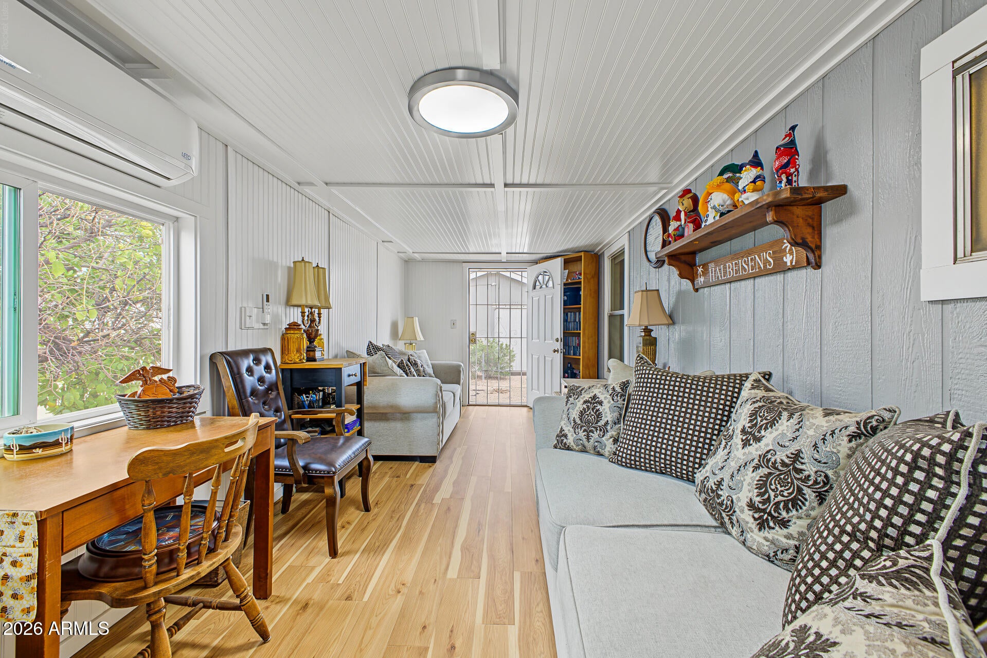 201 S GREENFIELD Road 216