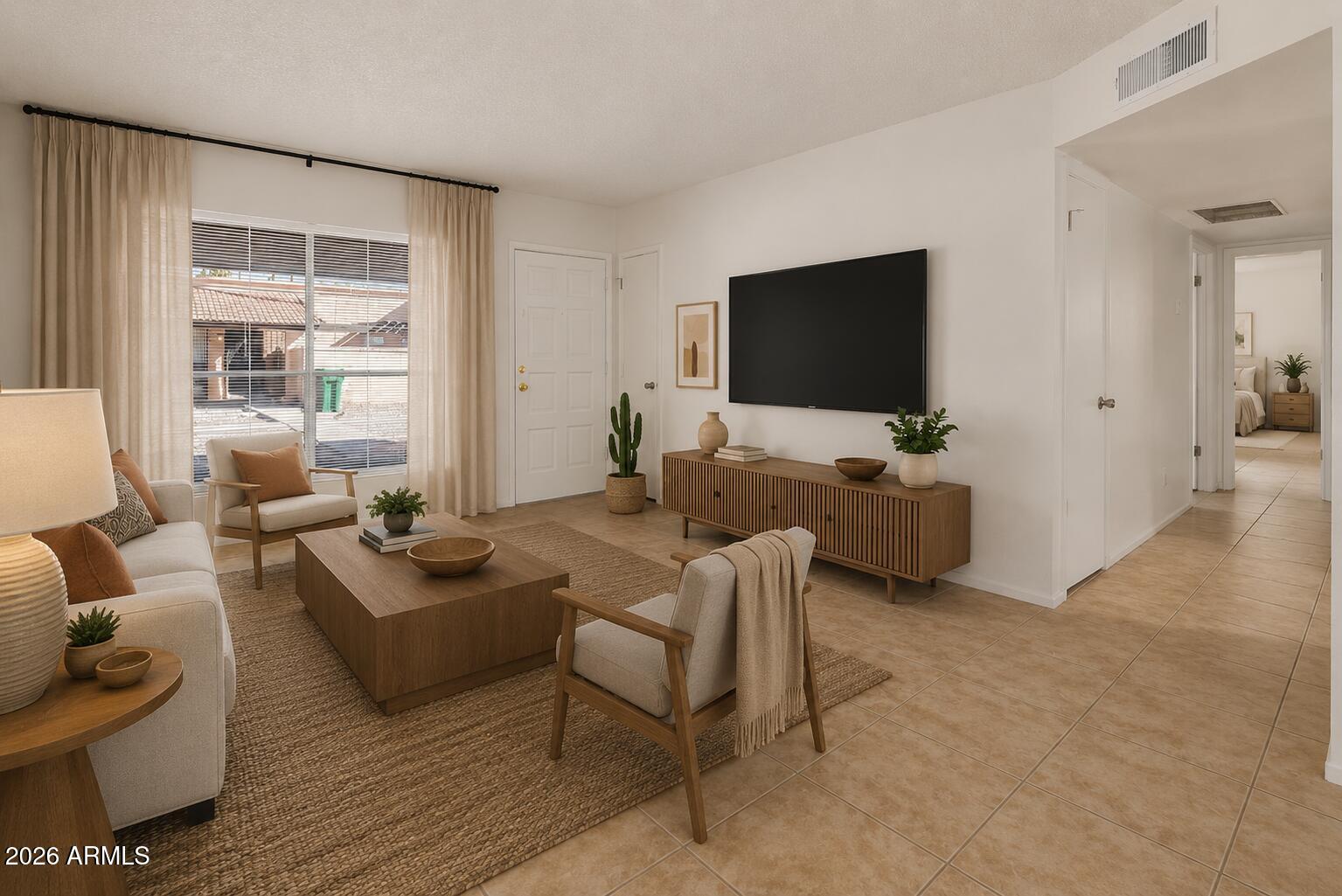 615 N ARROWHEAD Drive Apt 4
