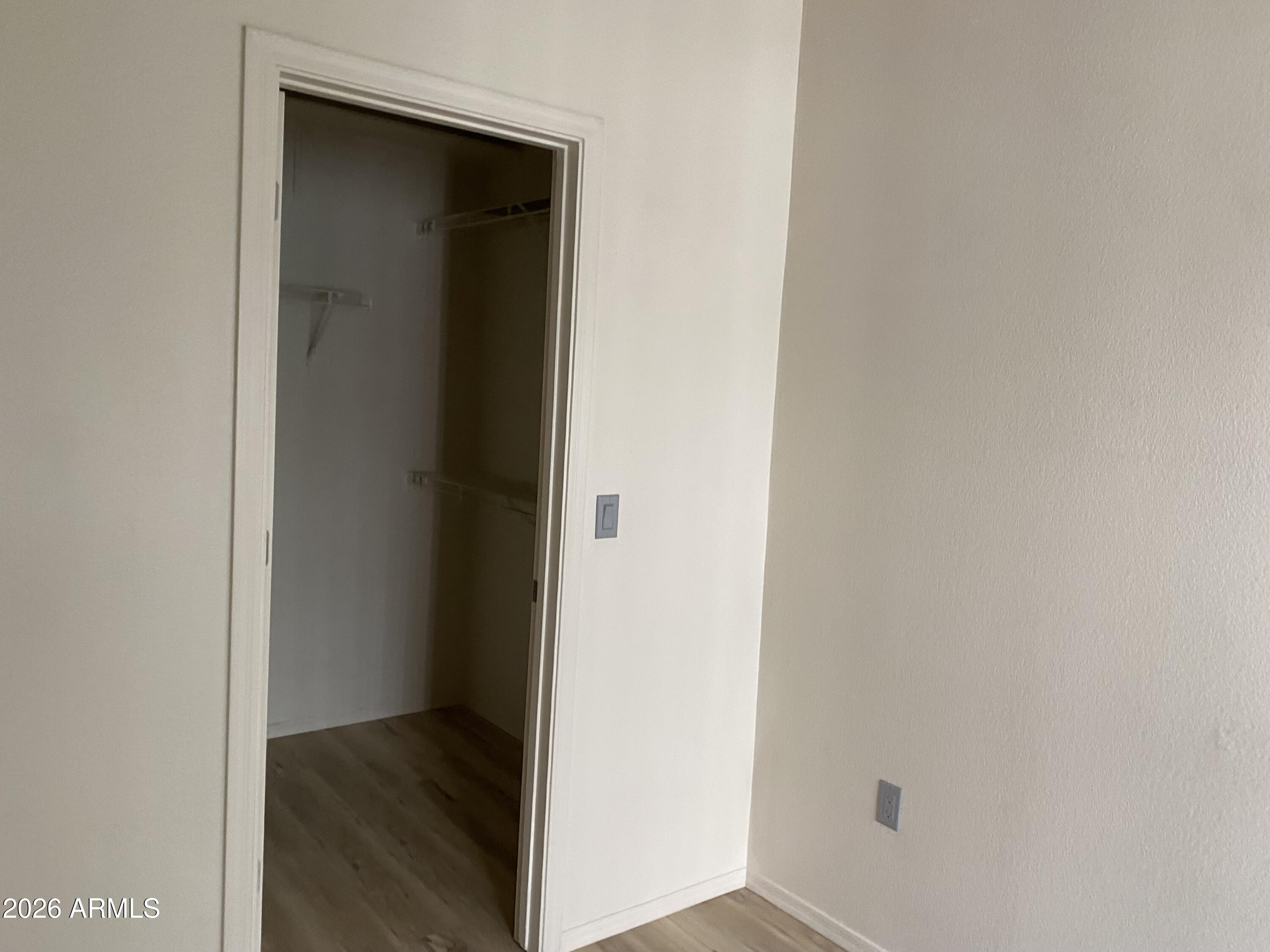 3830 E LAKEWOOD Parkway E 2047