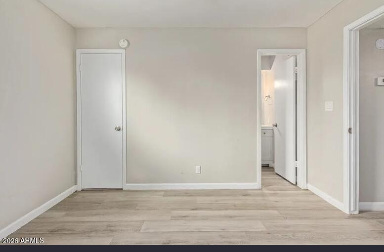 2942 N 34TH Place 05