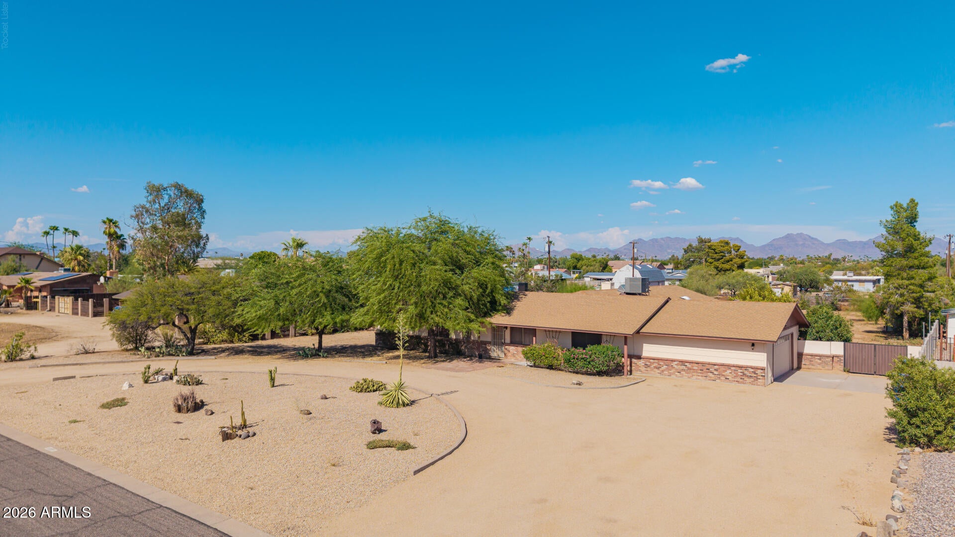 16223 N 40TH Place