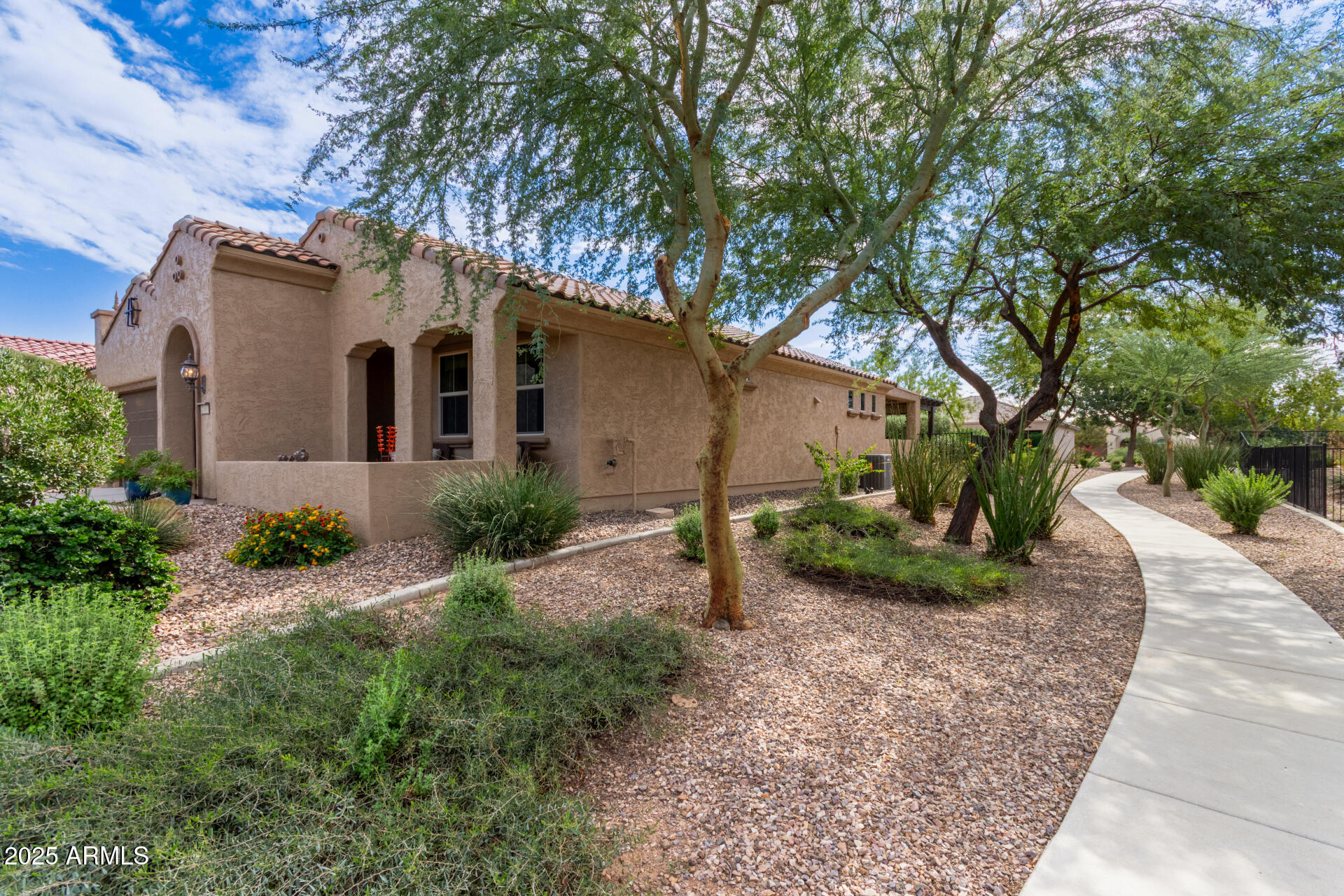 7161 W NOBLE PRAIRIE Way