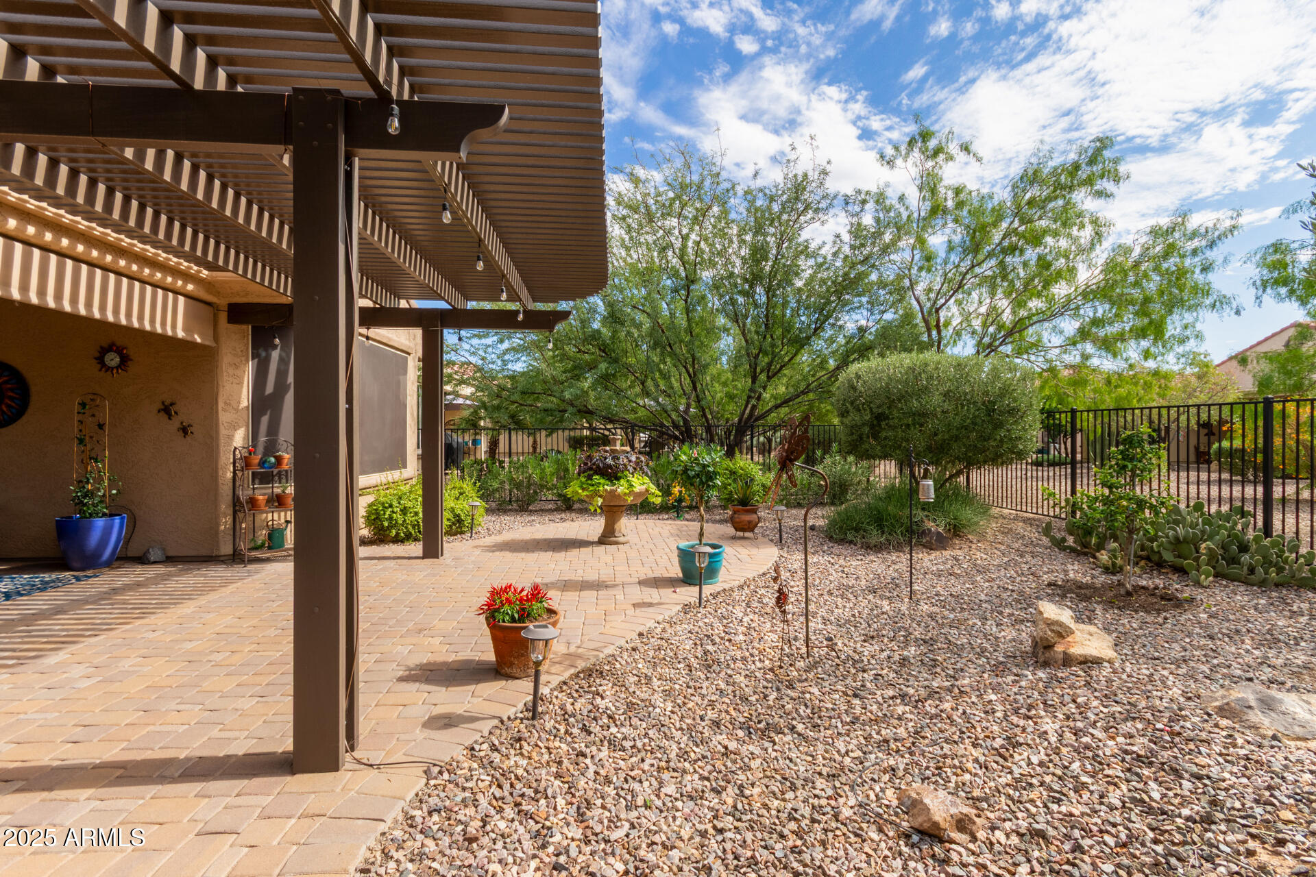 7161 W NOBLE PRAIRIE Way